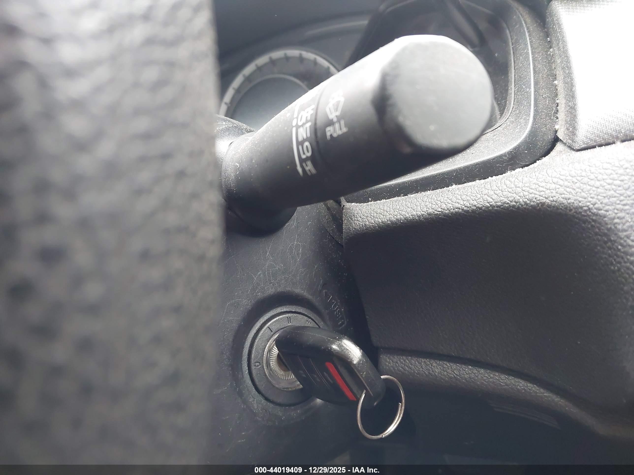 HONDA CIVIC image 11