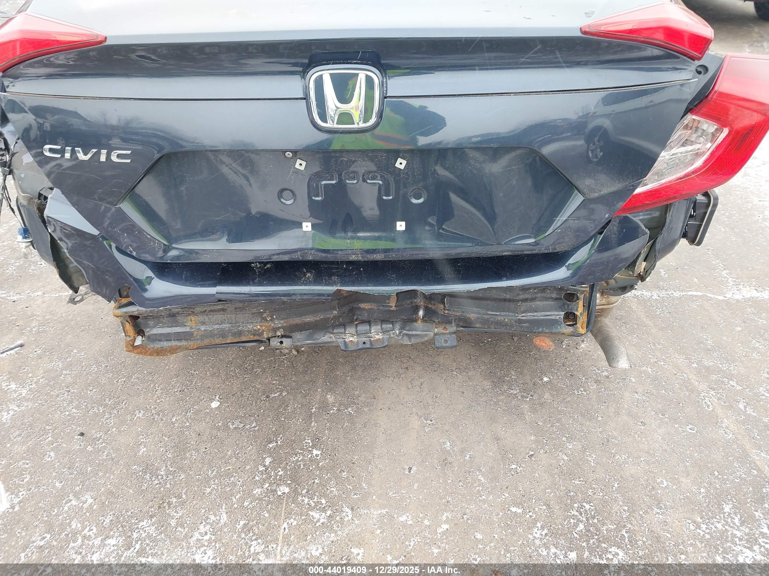 HONDA CIVIC image 6