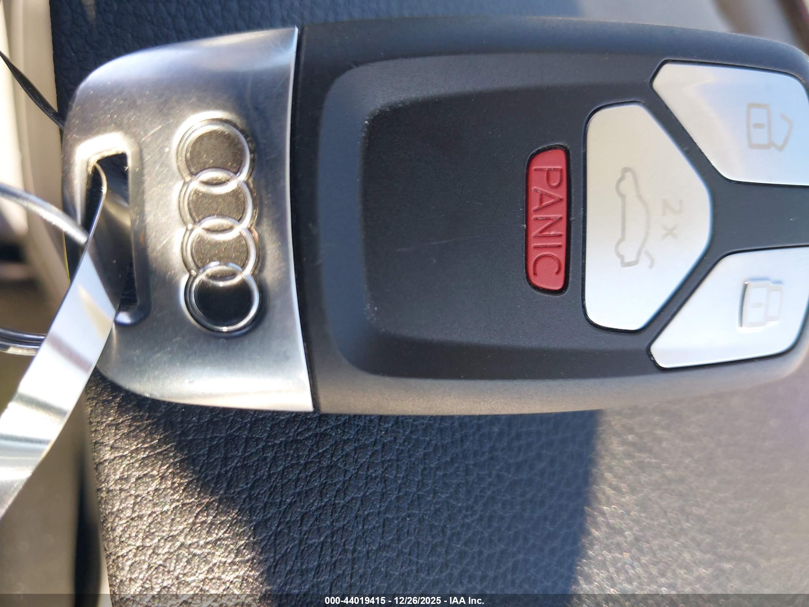 AUDI Q5 image 11