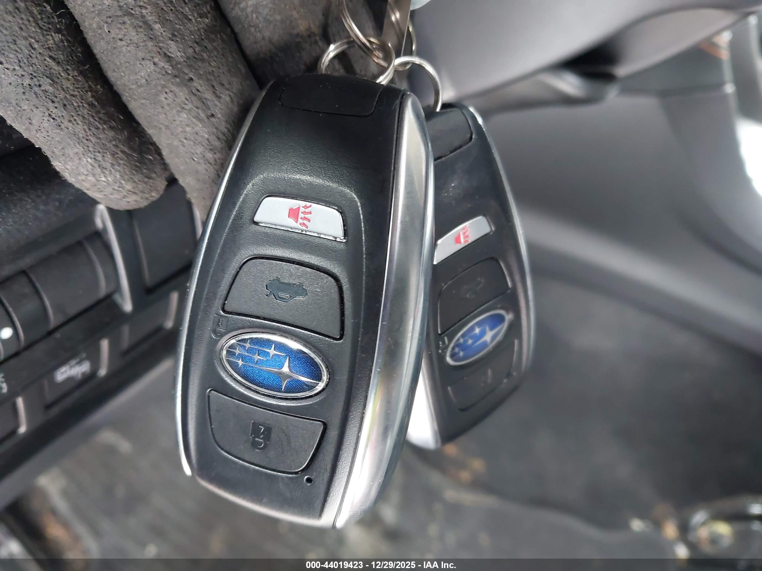 SUBARU CROSSTREK image 11
