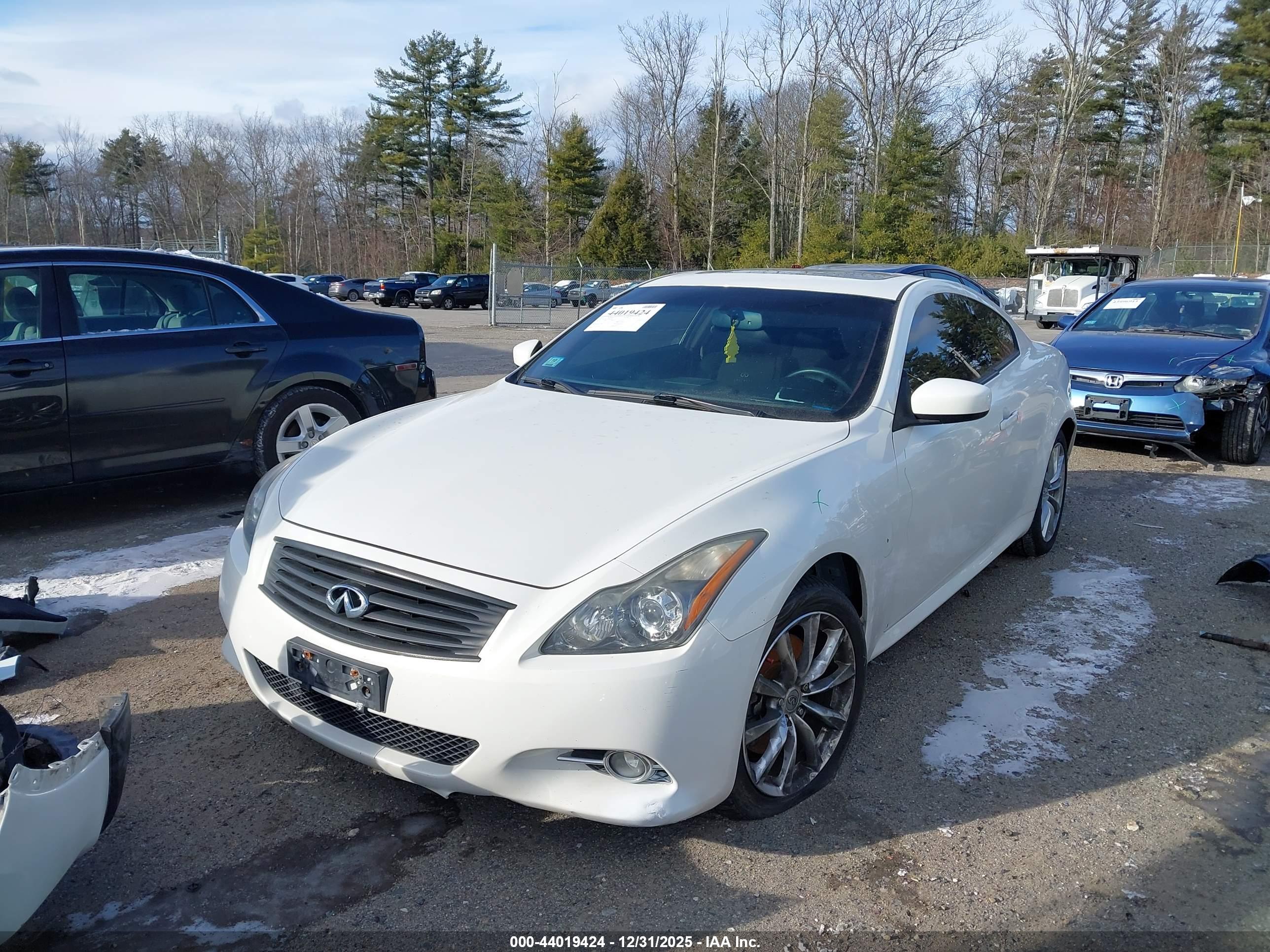 INFINITI G37X image 2