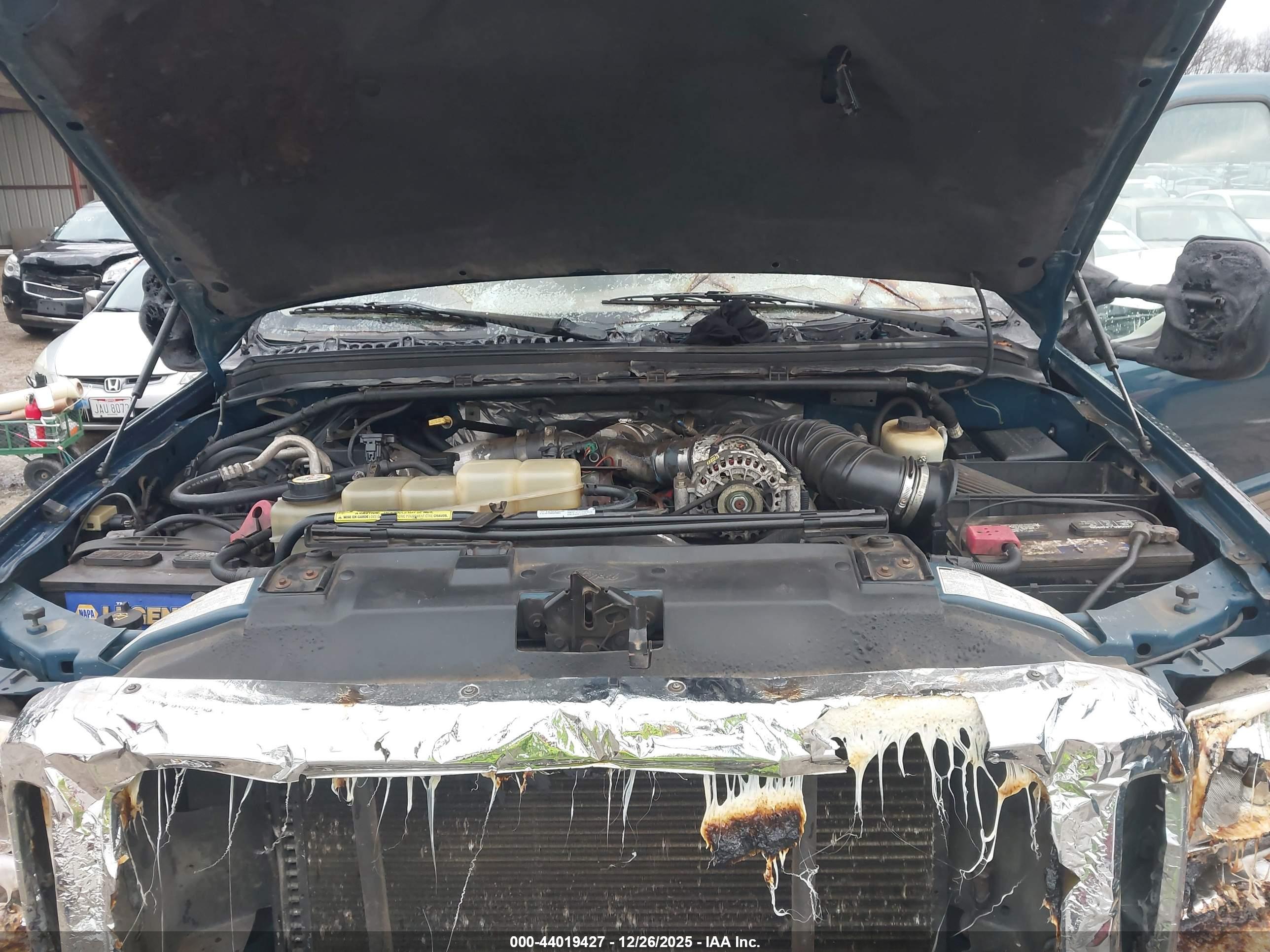 FORD F-250 image 10