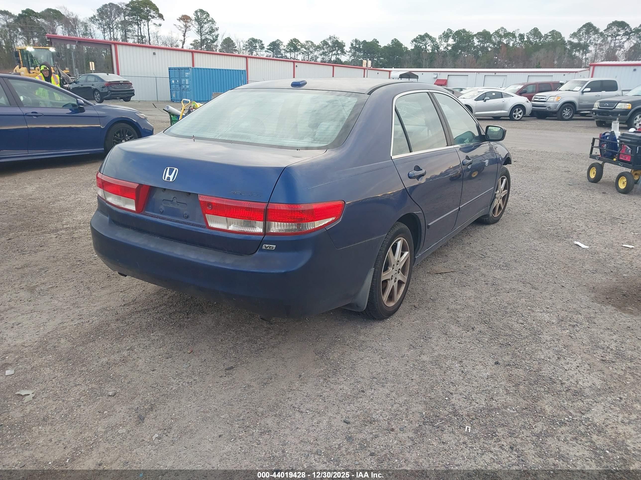 HONDA ACCORD image 4
