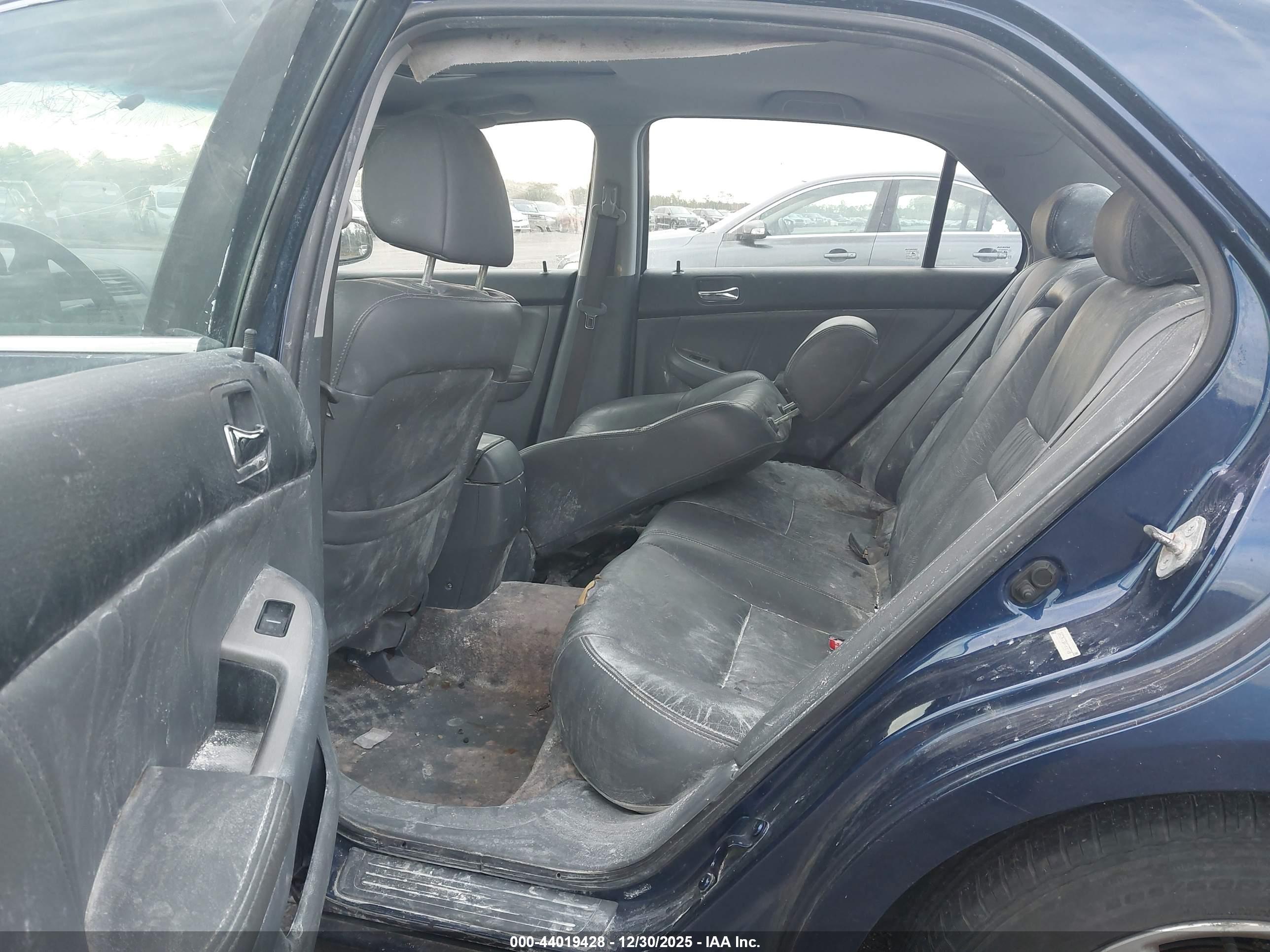 HONDA ACCORD image 8
