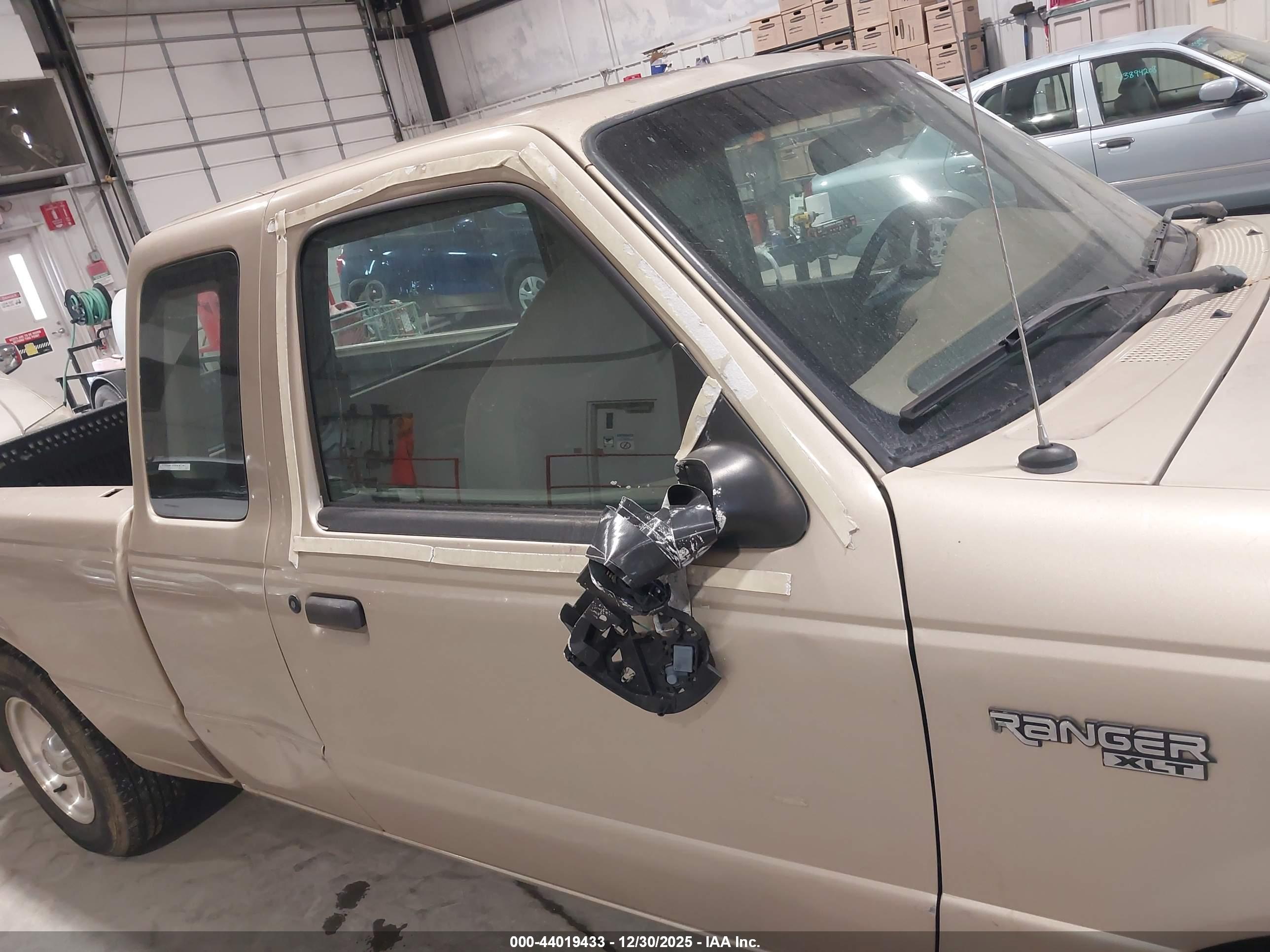 FORD RANGER image 6