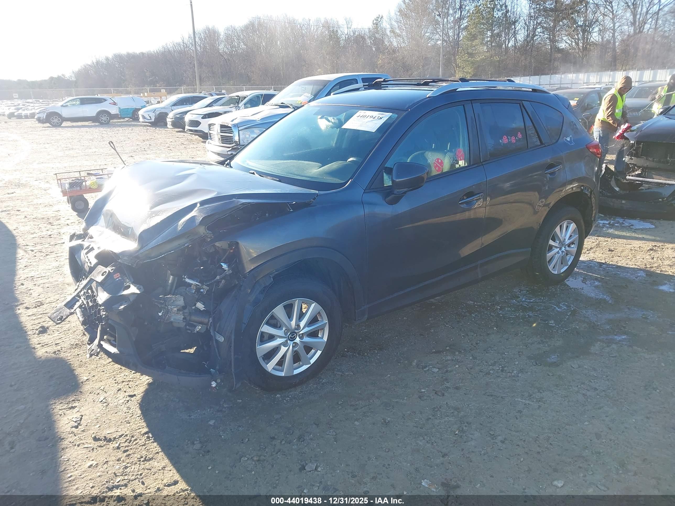 MAZDA CX-5 image 2