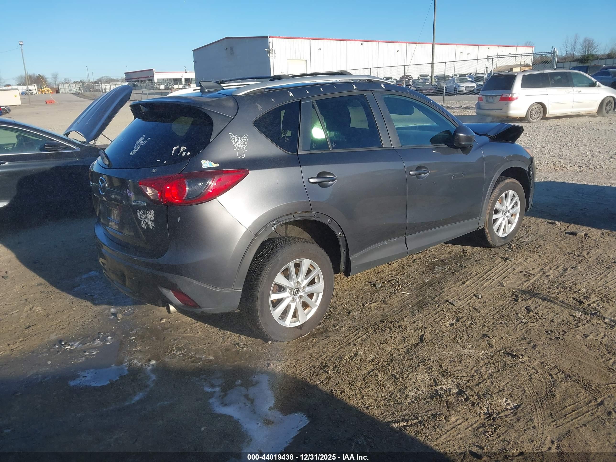 MAZDA CX-5 image 4