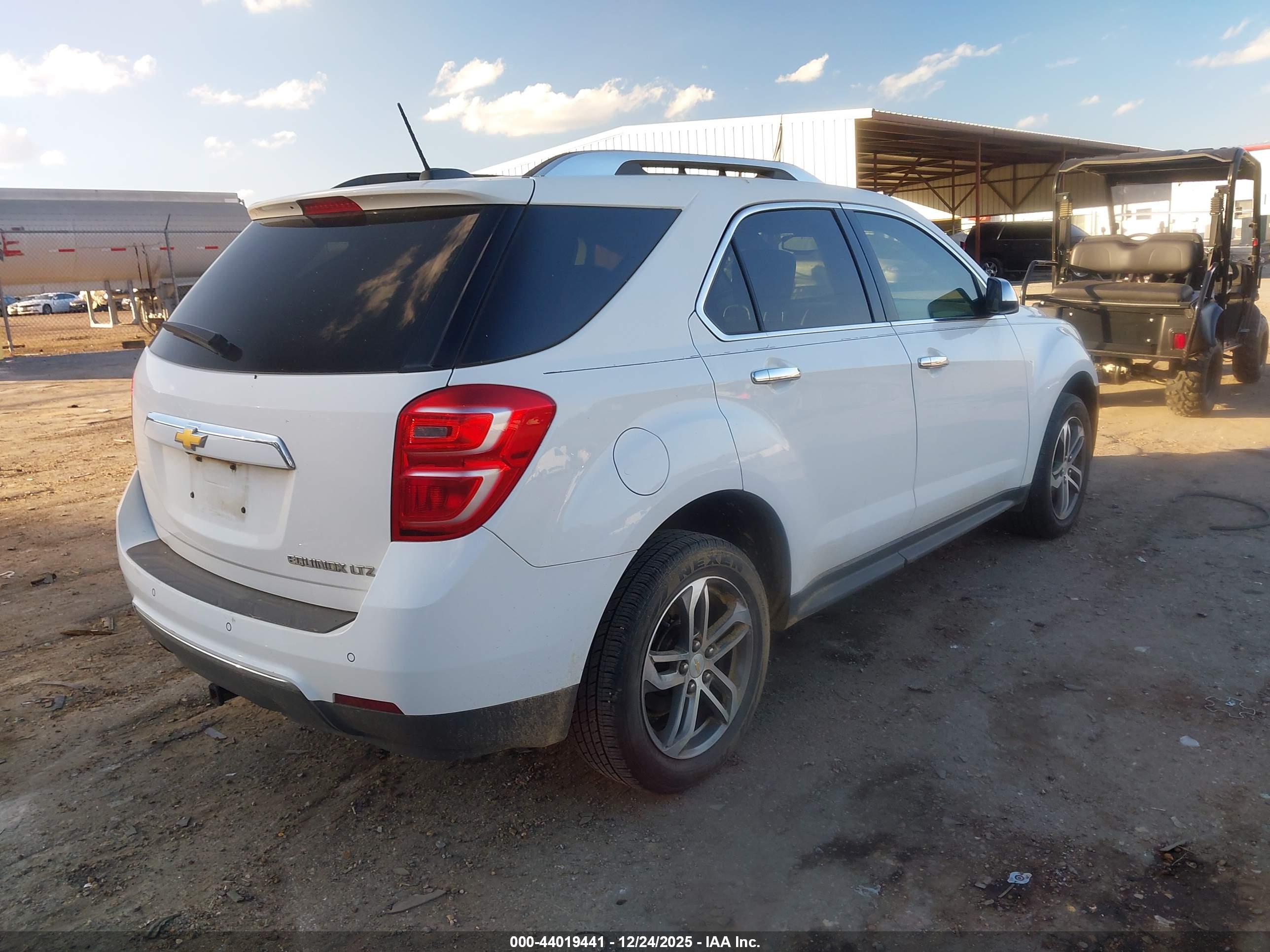 CHEVROLET EQUINOX image 4