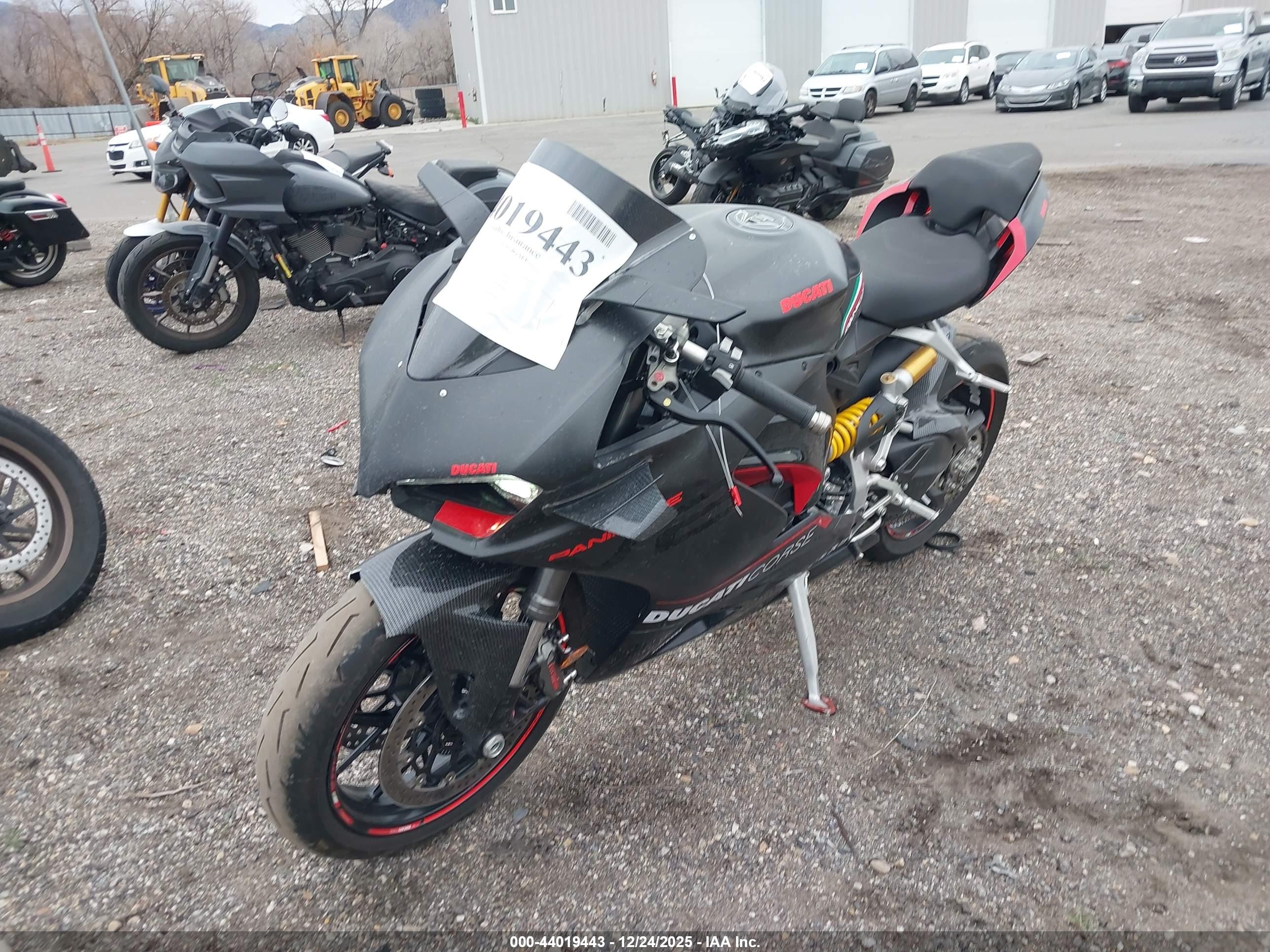 DUCATI PANIGALE image 2