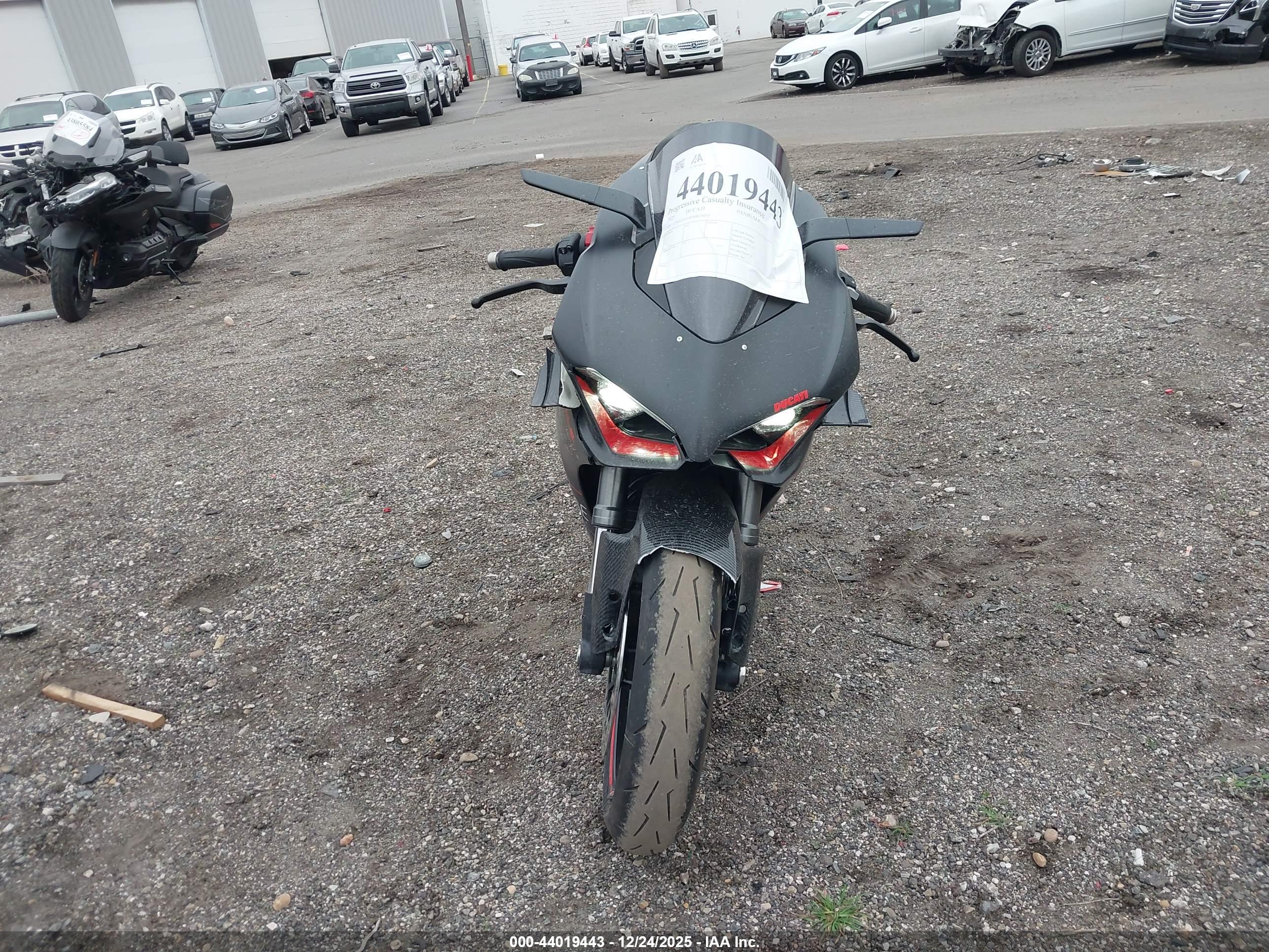 DUCATI PANIGALE image 5