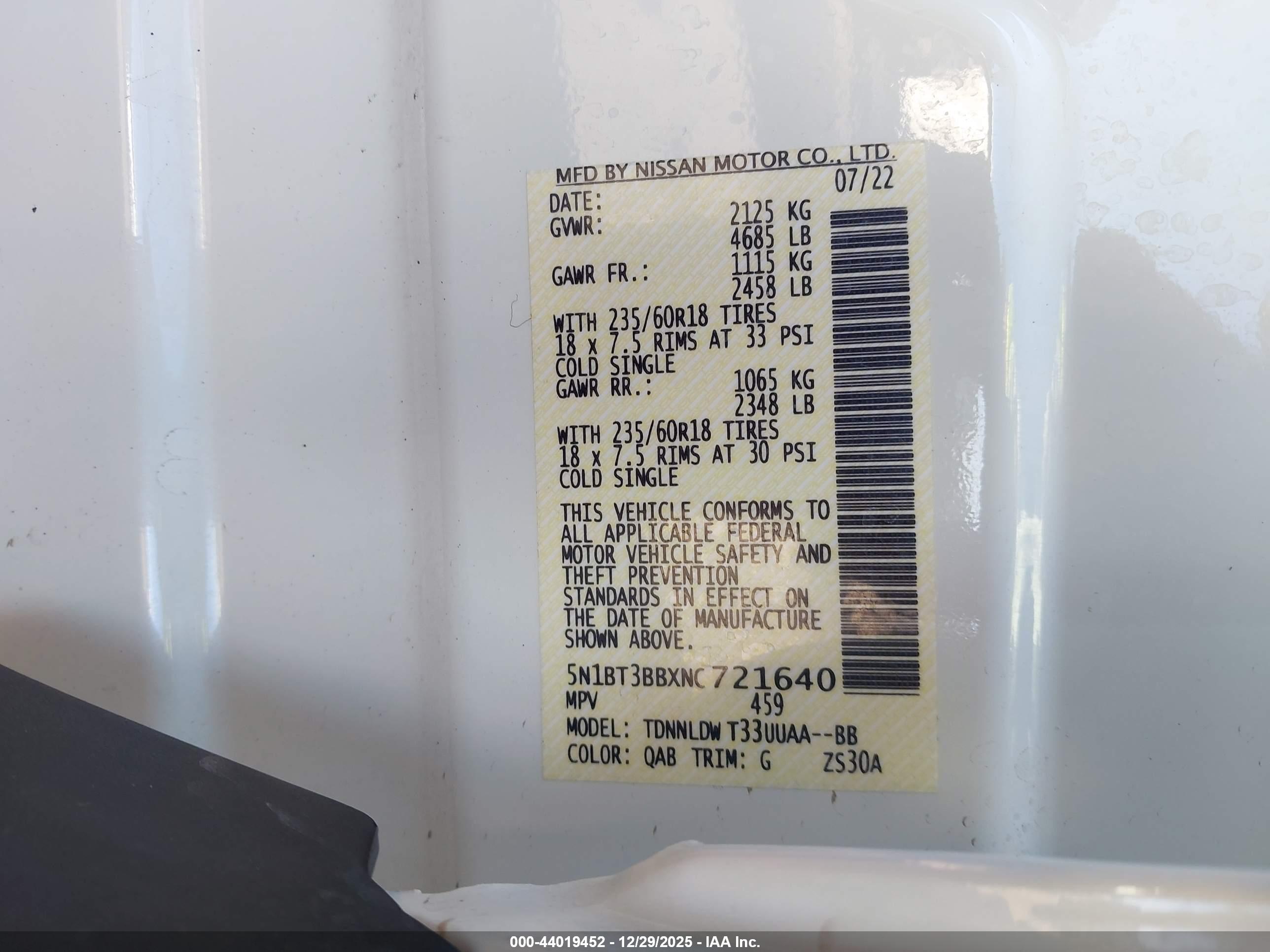 NISSAN ROGUE image 9
