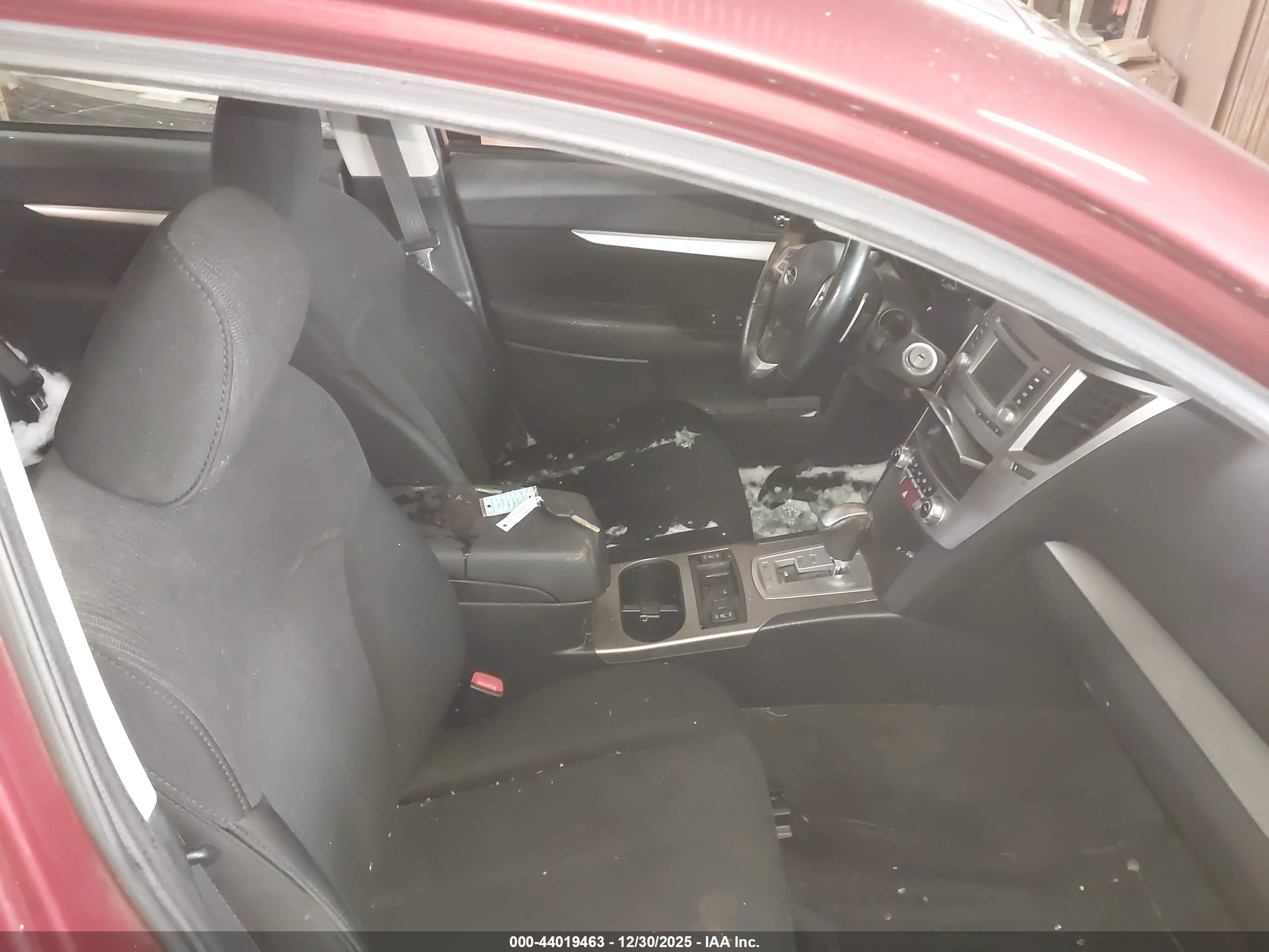 SUBARU LEGACY image 5