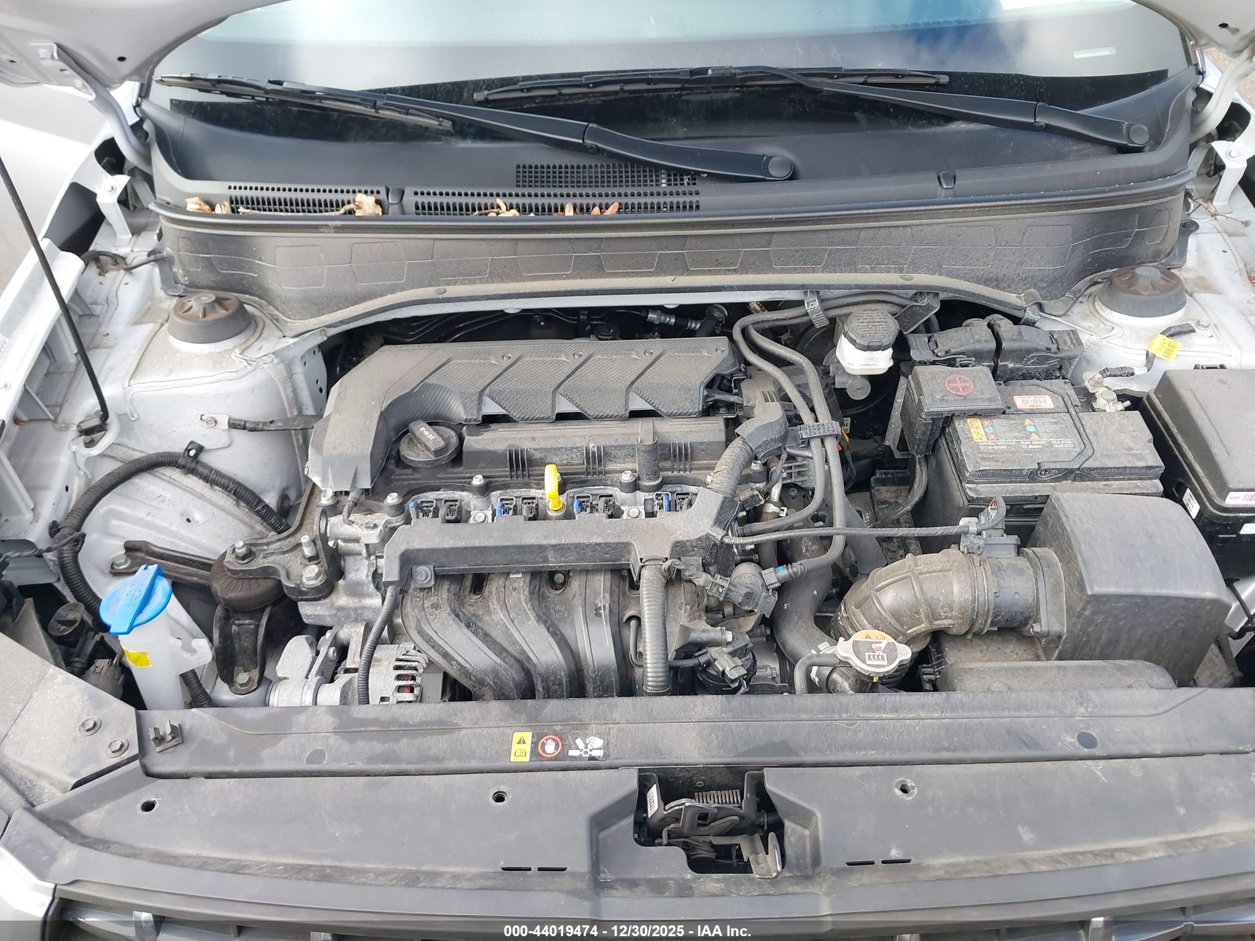 HYUNDAI VENUE image 10