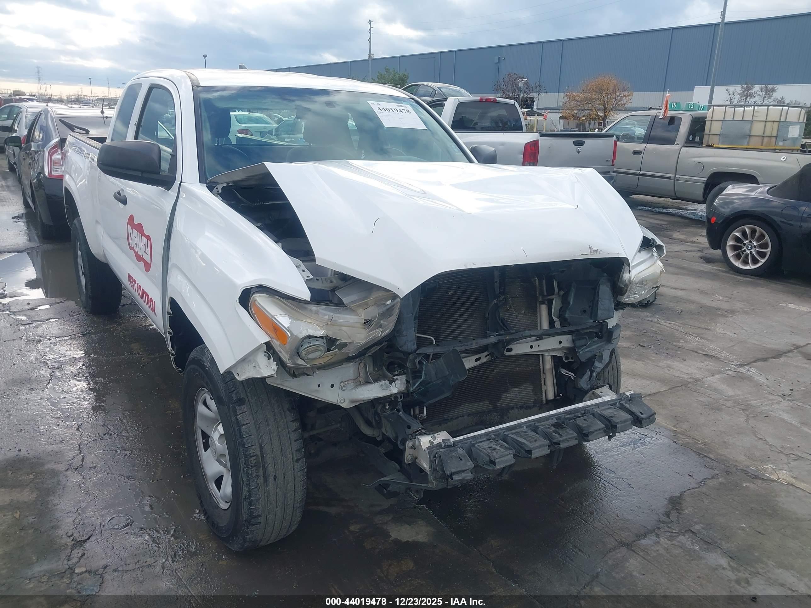TOYOTA TACOMA image 6