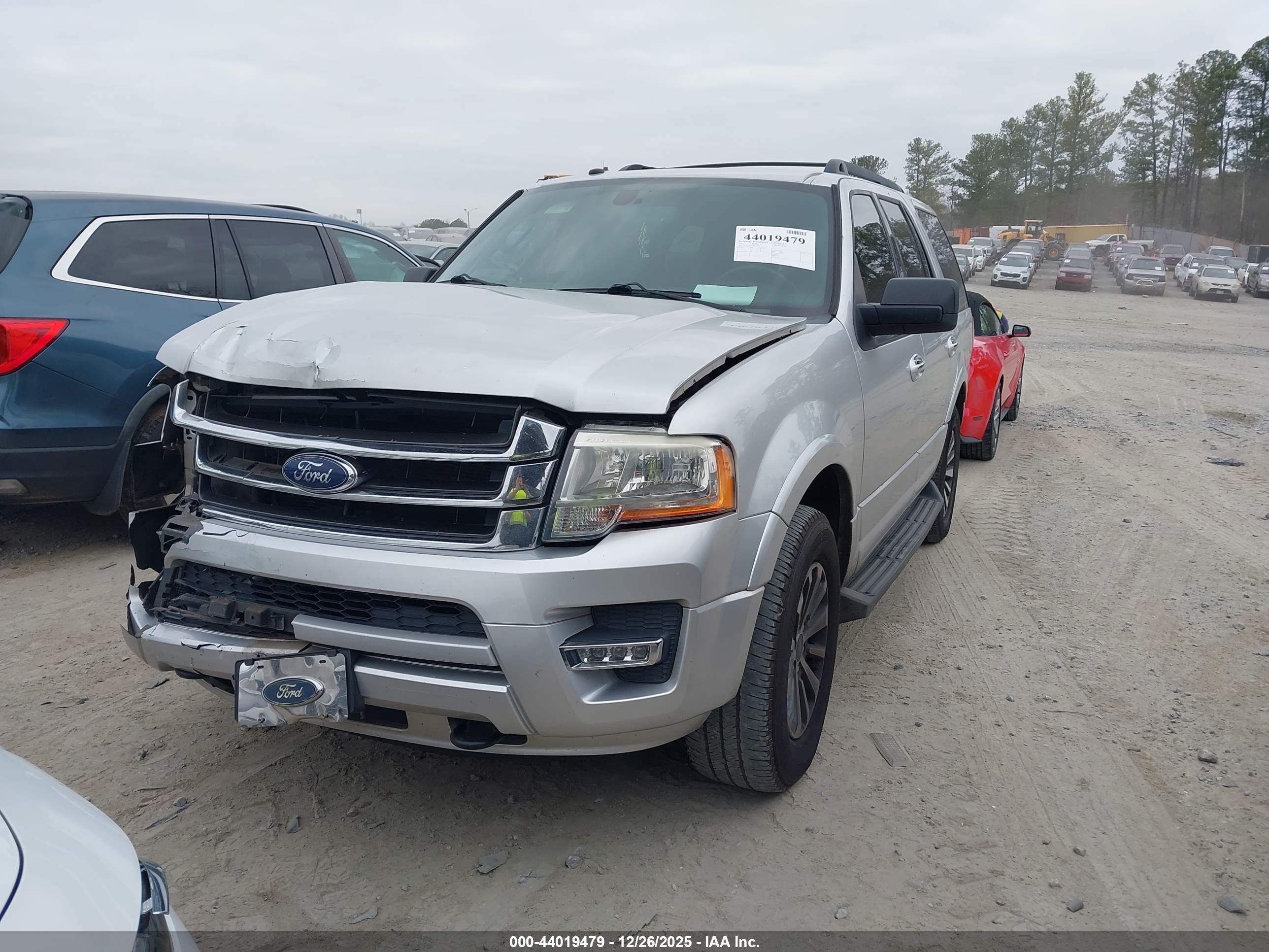 FORD EXPEDITION image 2