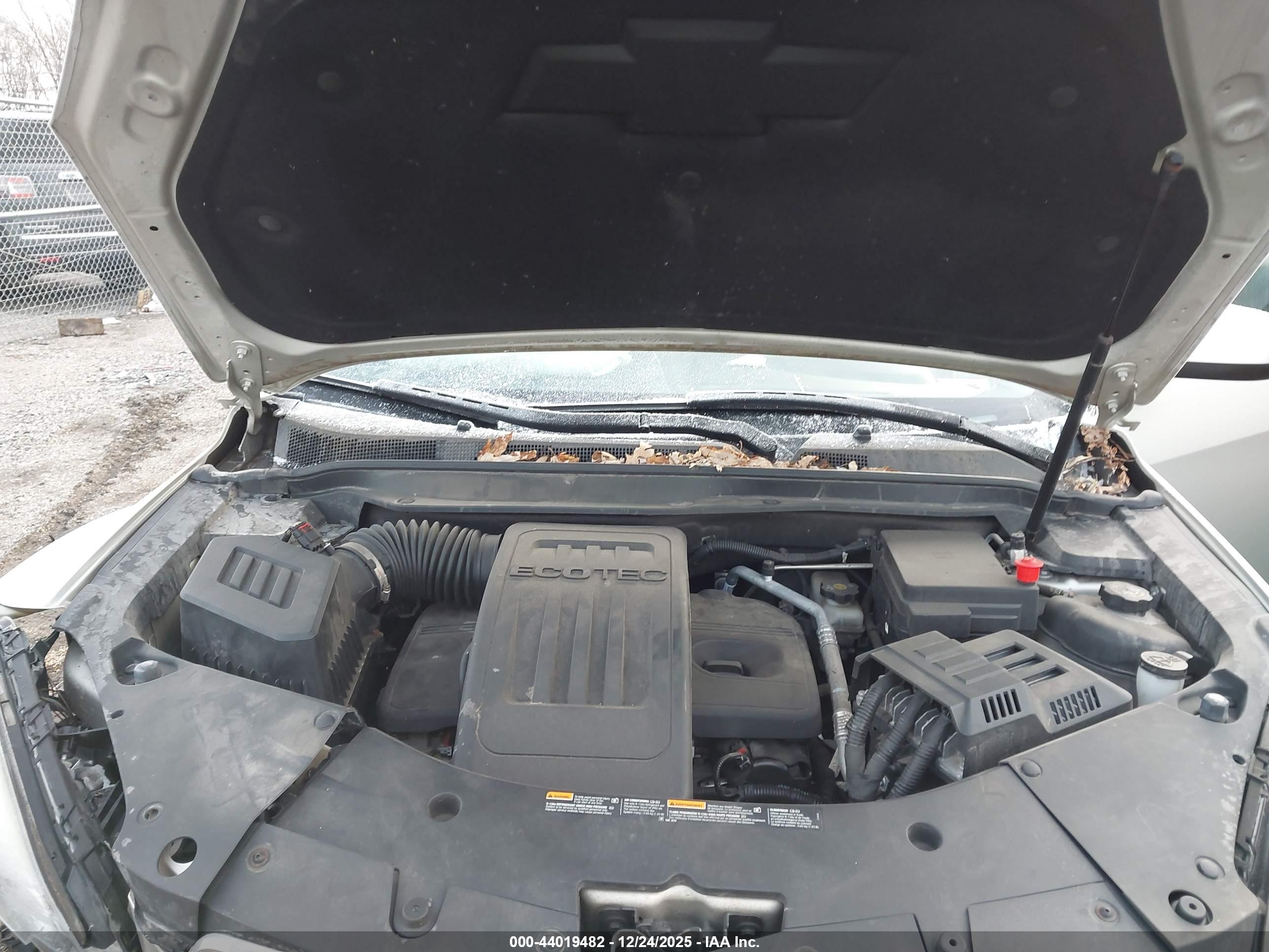 CHEVROLET EQUINOX image 10