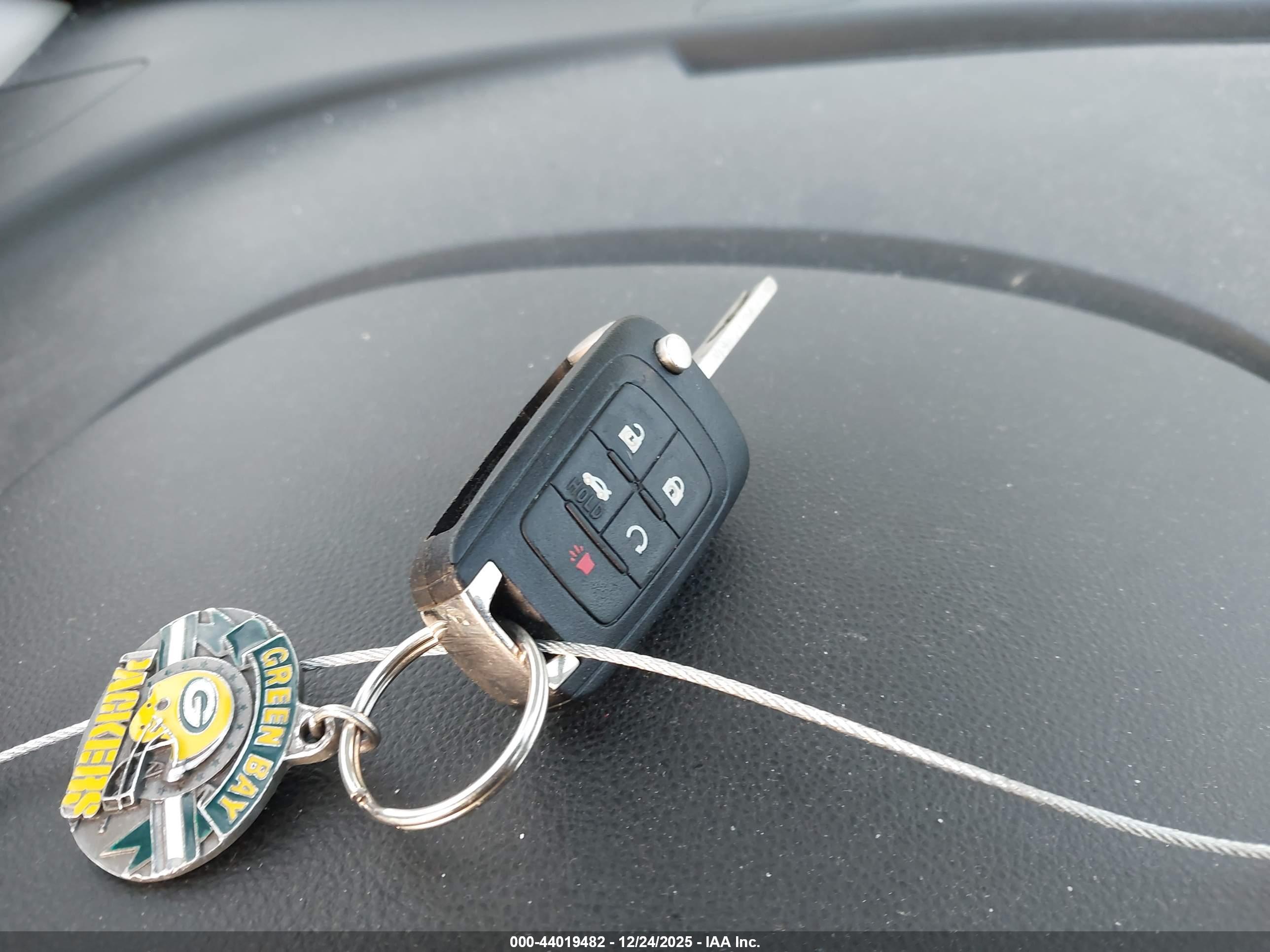CHEVROLET EQUINOX image 11