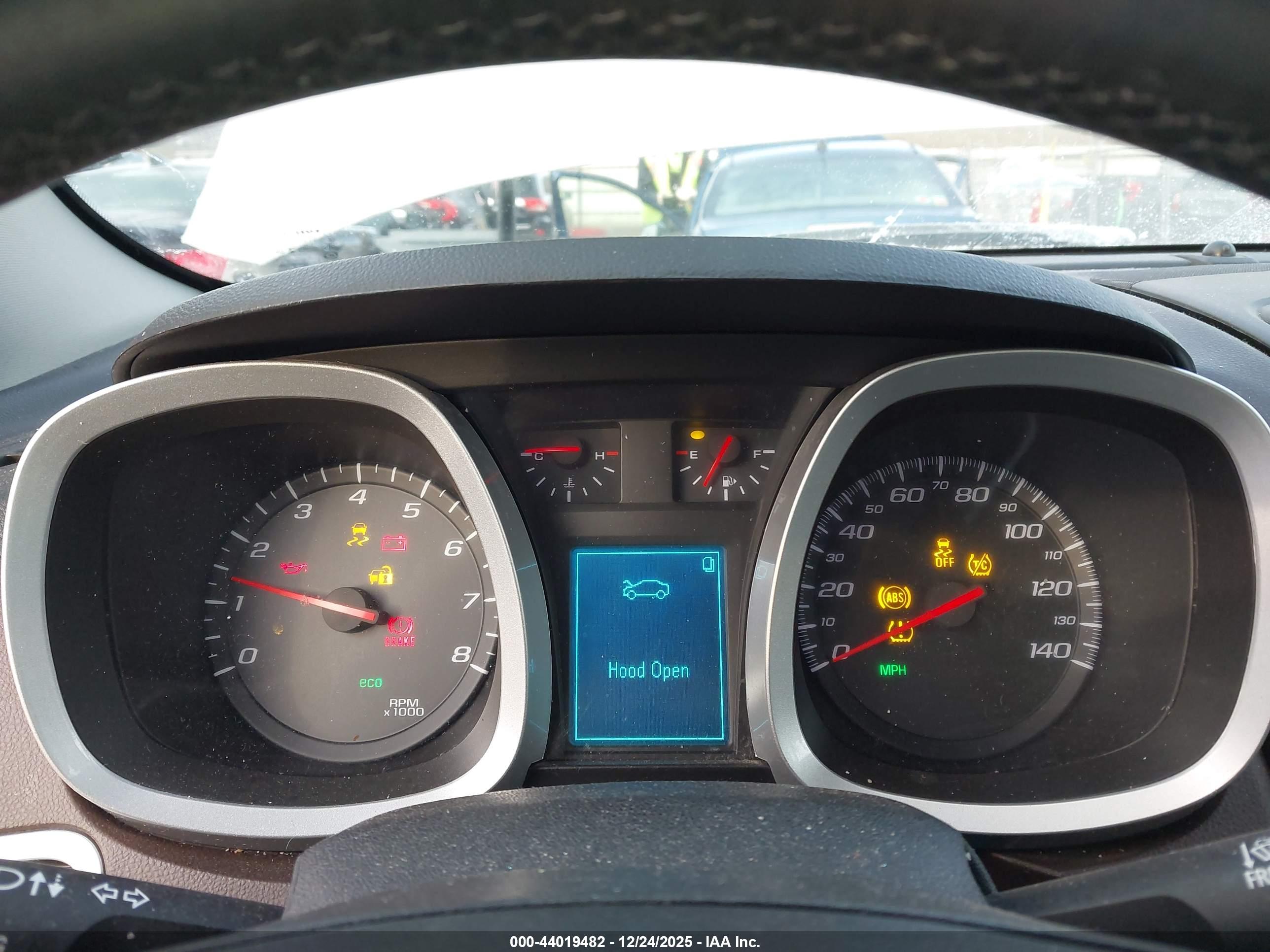 CHEVROLET EQUINOX image 7