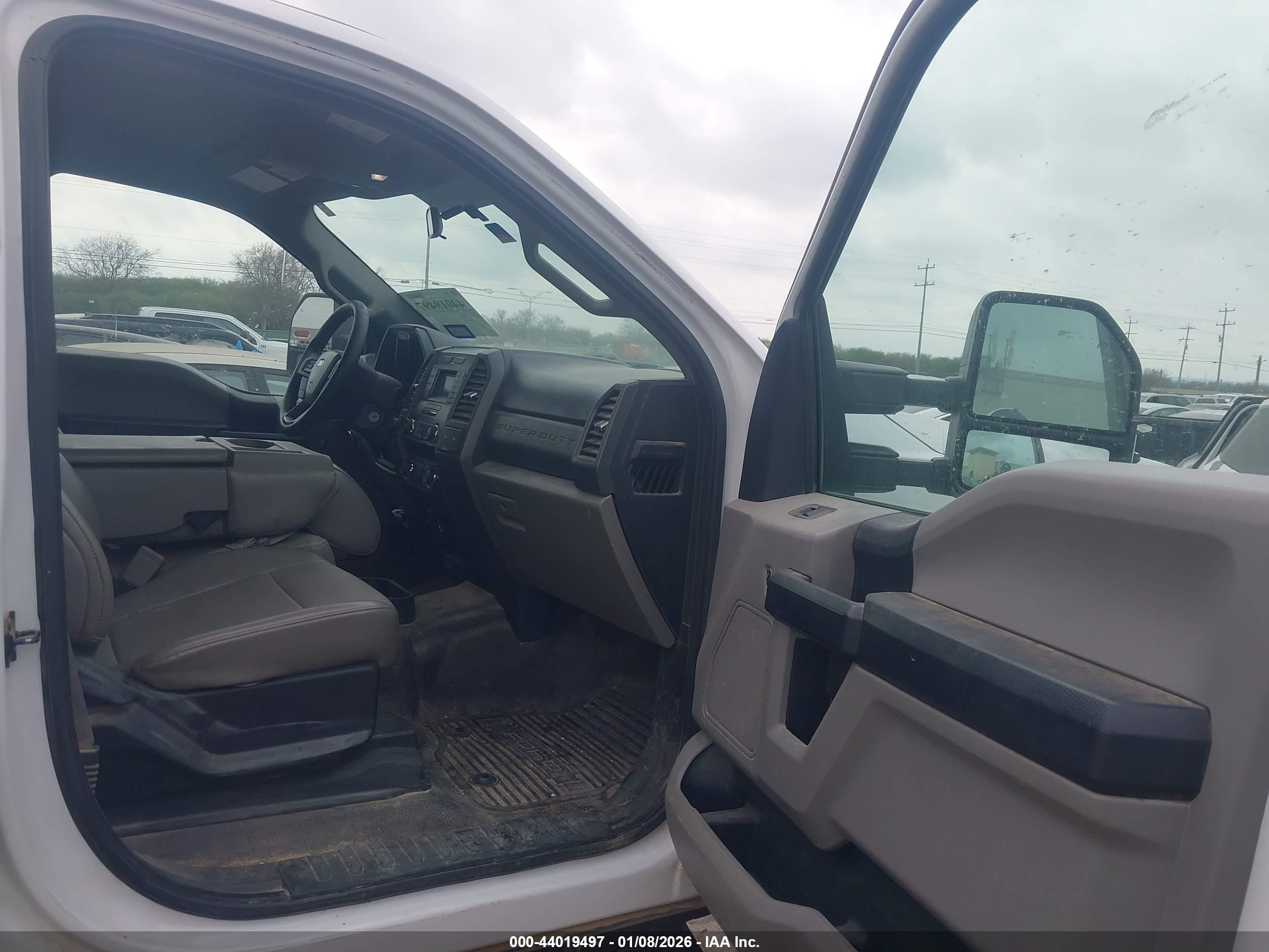 FORD F-250 image 5