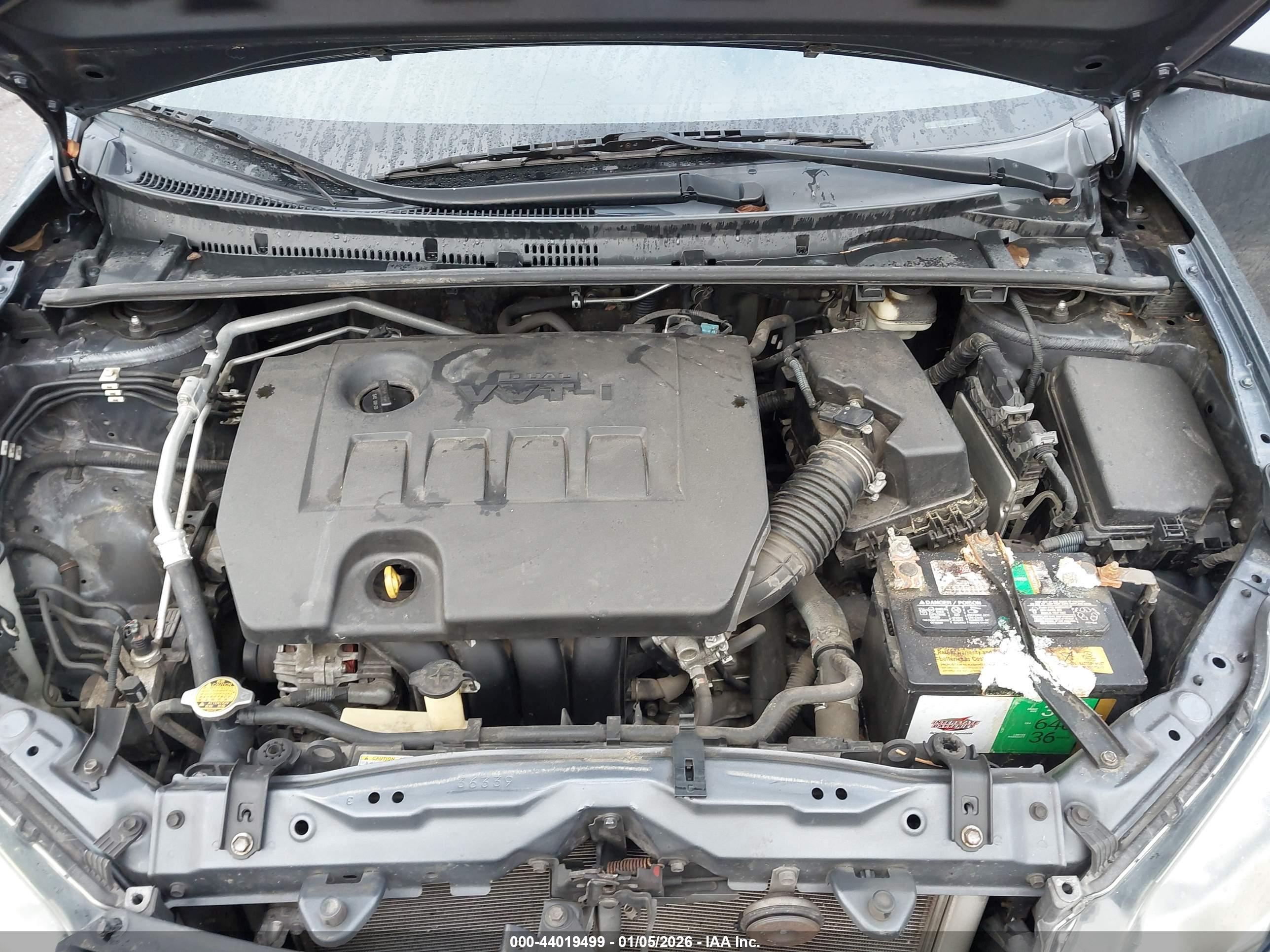 TOYOTA COROLLA image 10