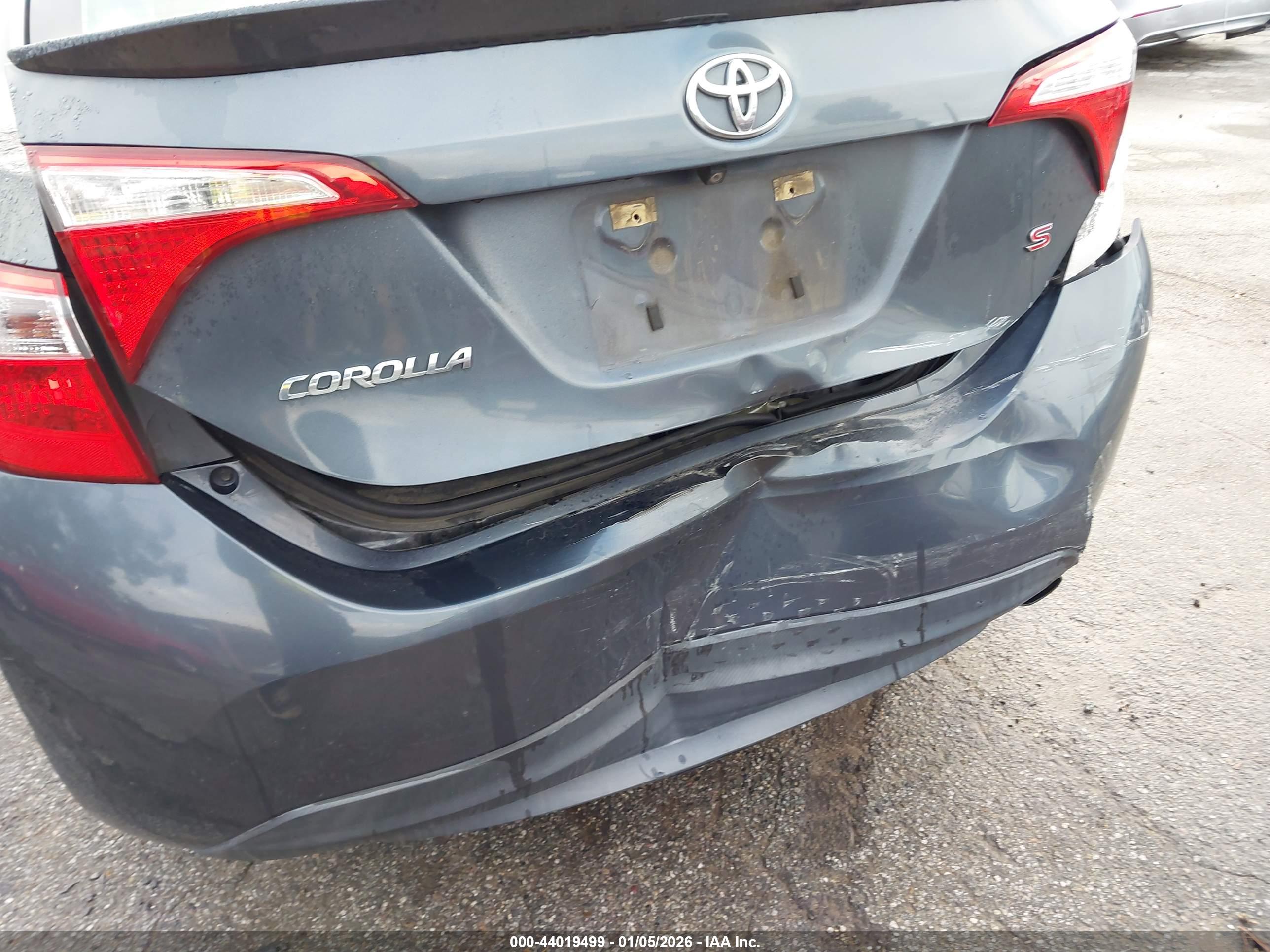 TOYOTA COROLLA image 6