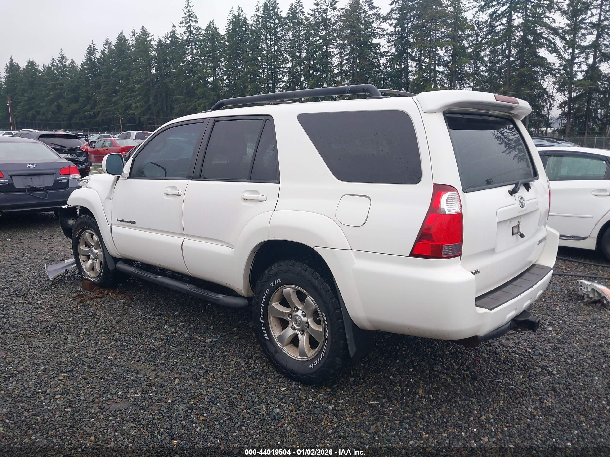 TOYOTA 4RUNNER image 3