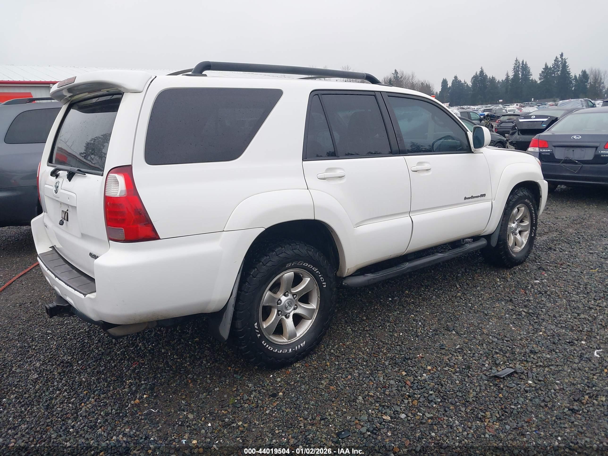 TOYOTA 4RUNNER image 4
