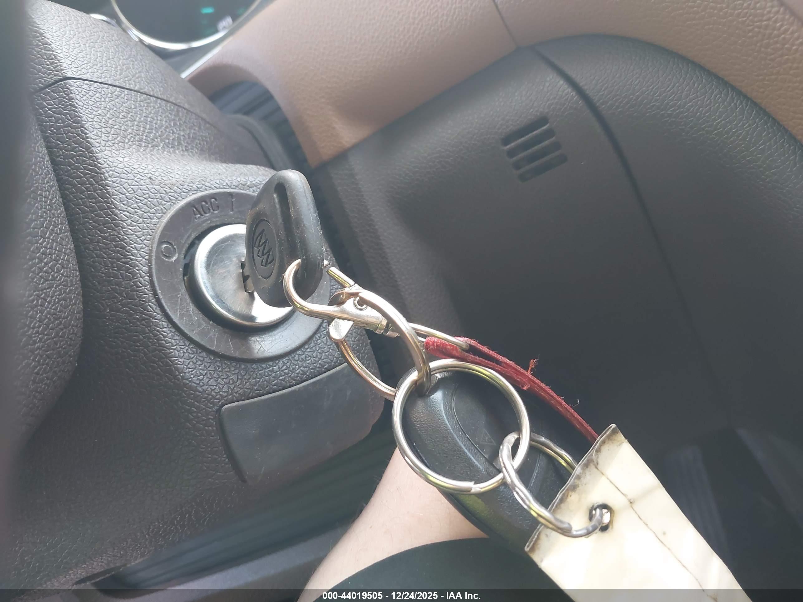 BUICK ENCLAVE image 11