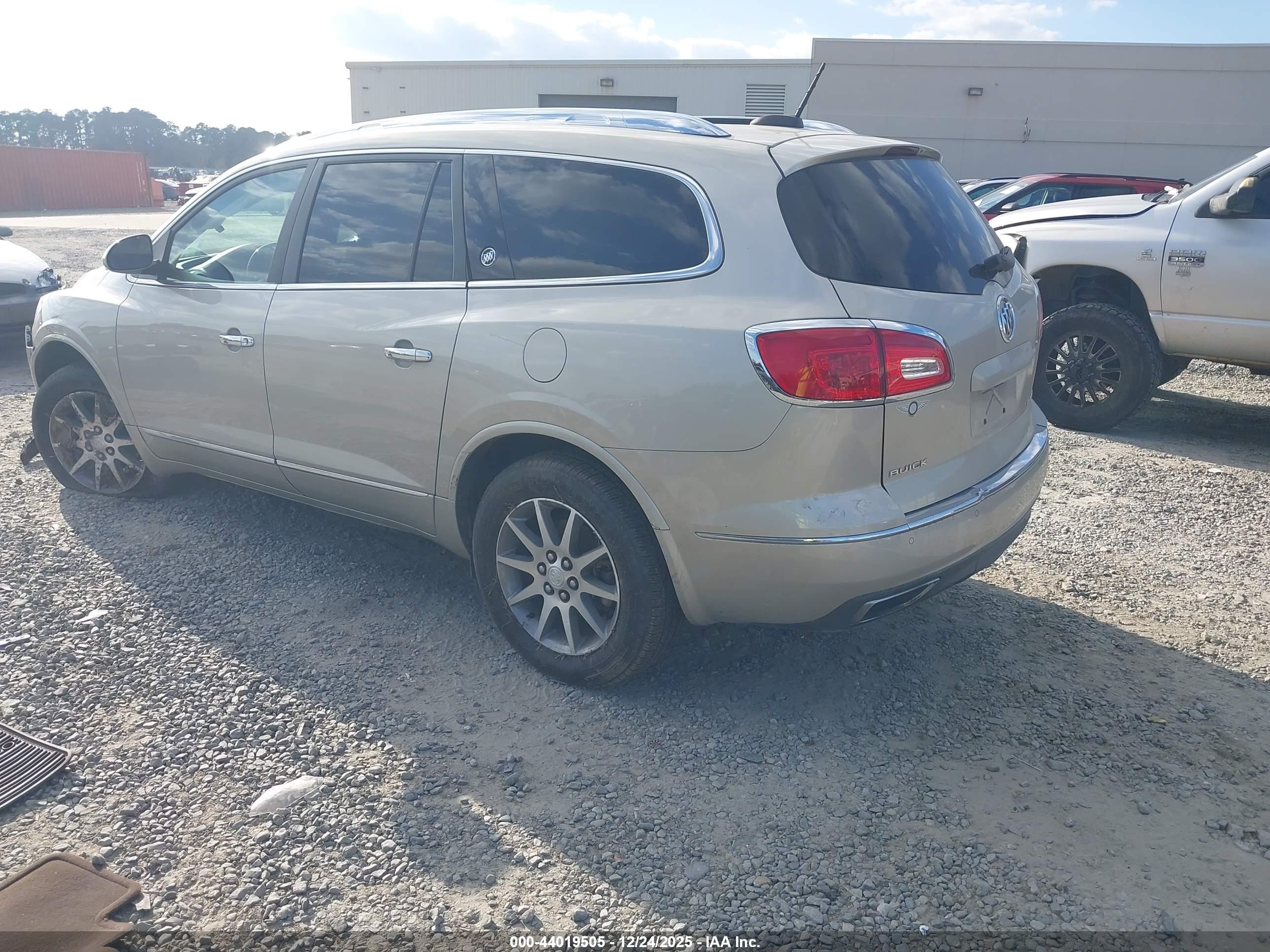 BUICK ENCLAVE image 3