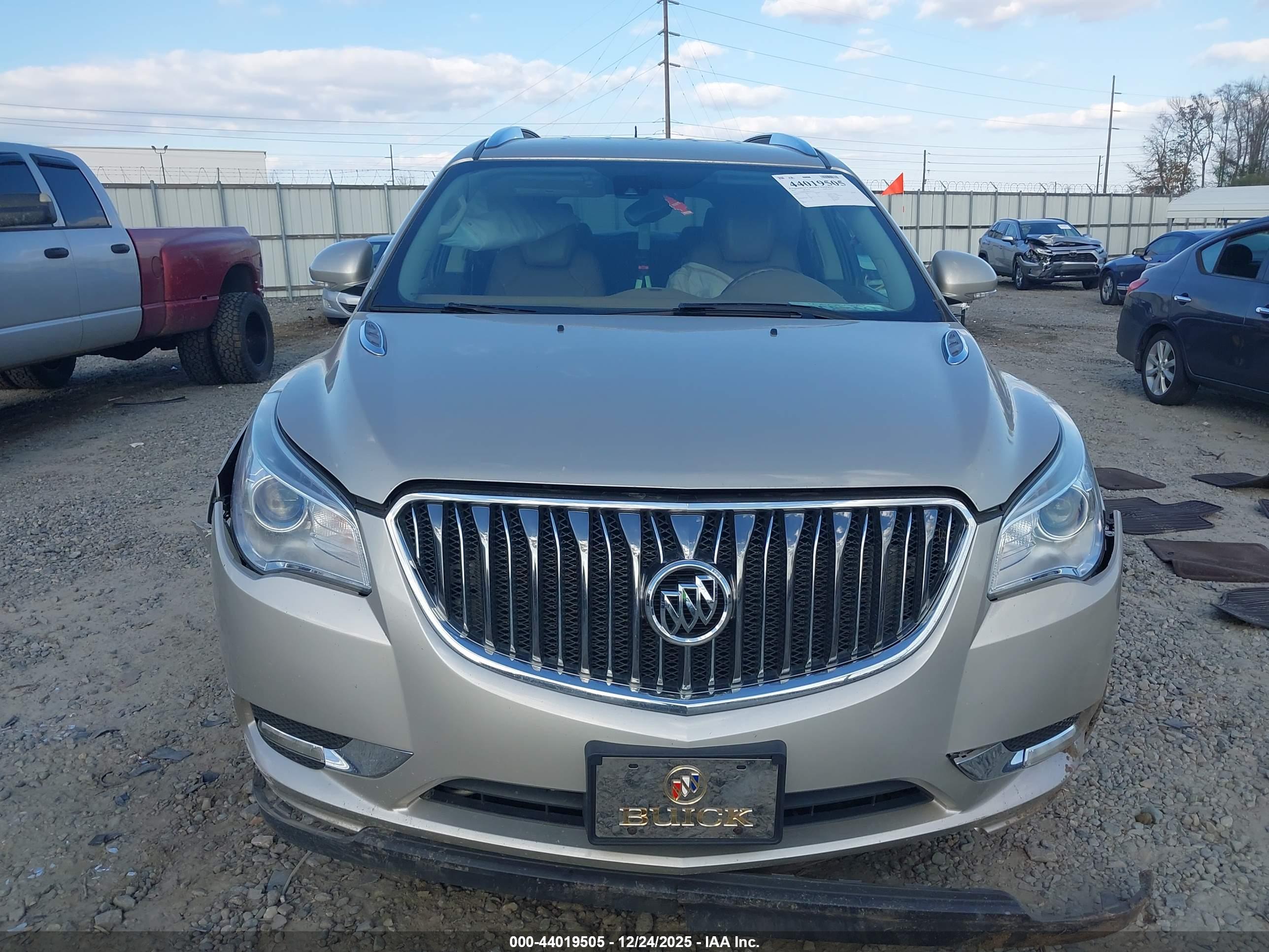 BUICK ENCLAVE image 6