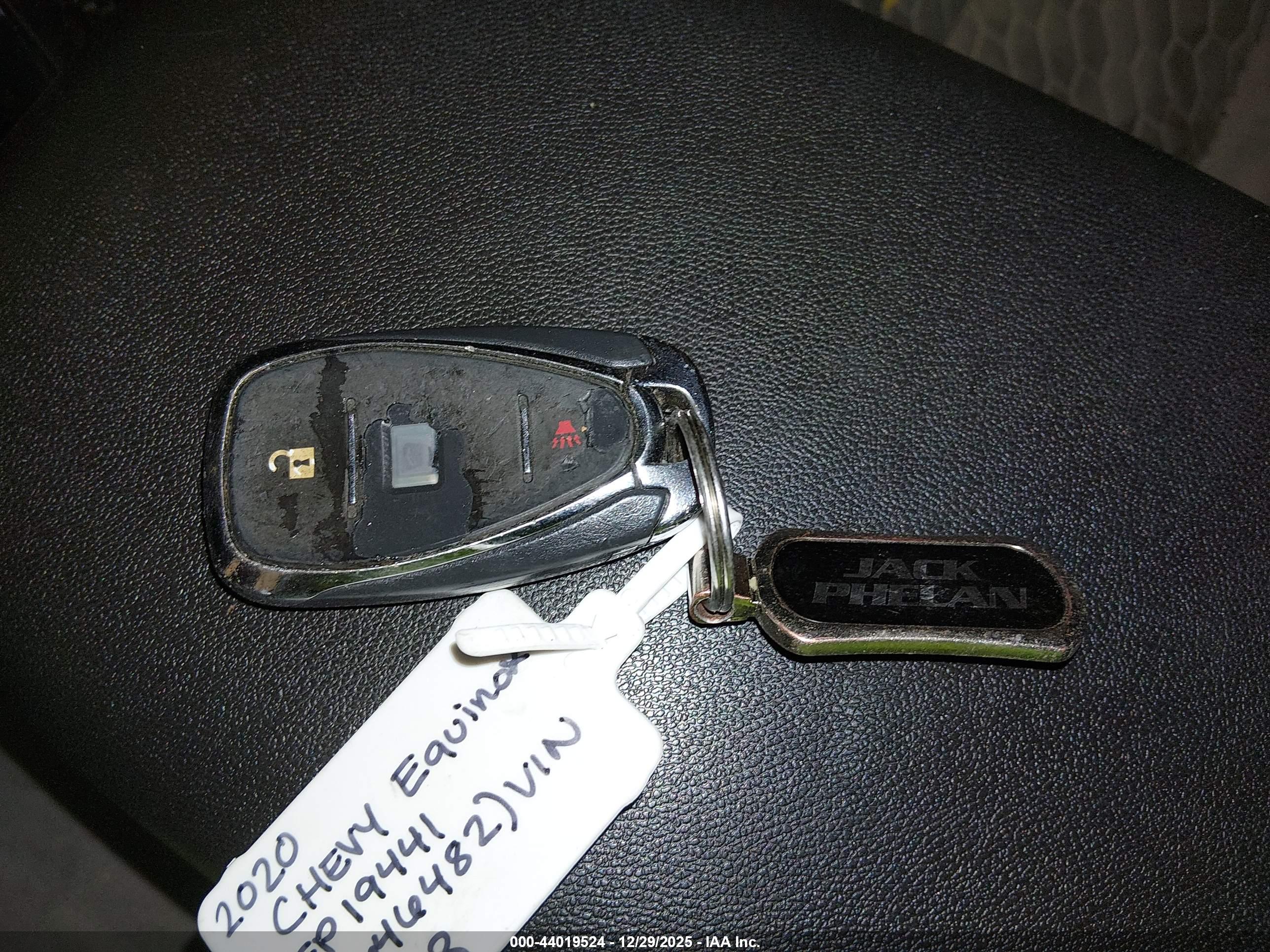 CHEVROLET EQUINOX image 11