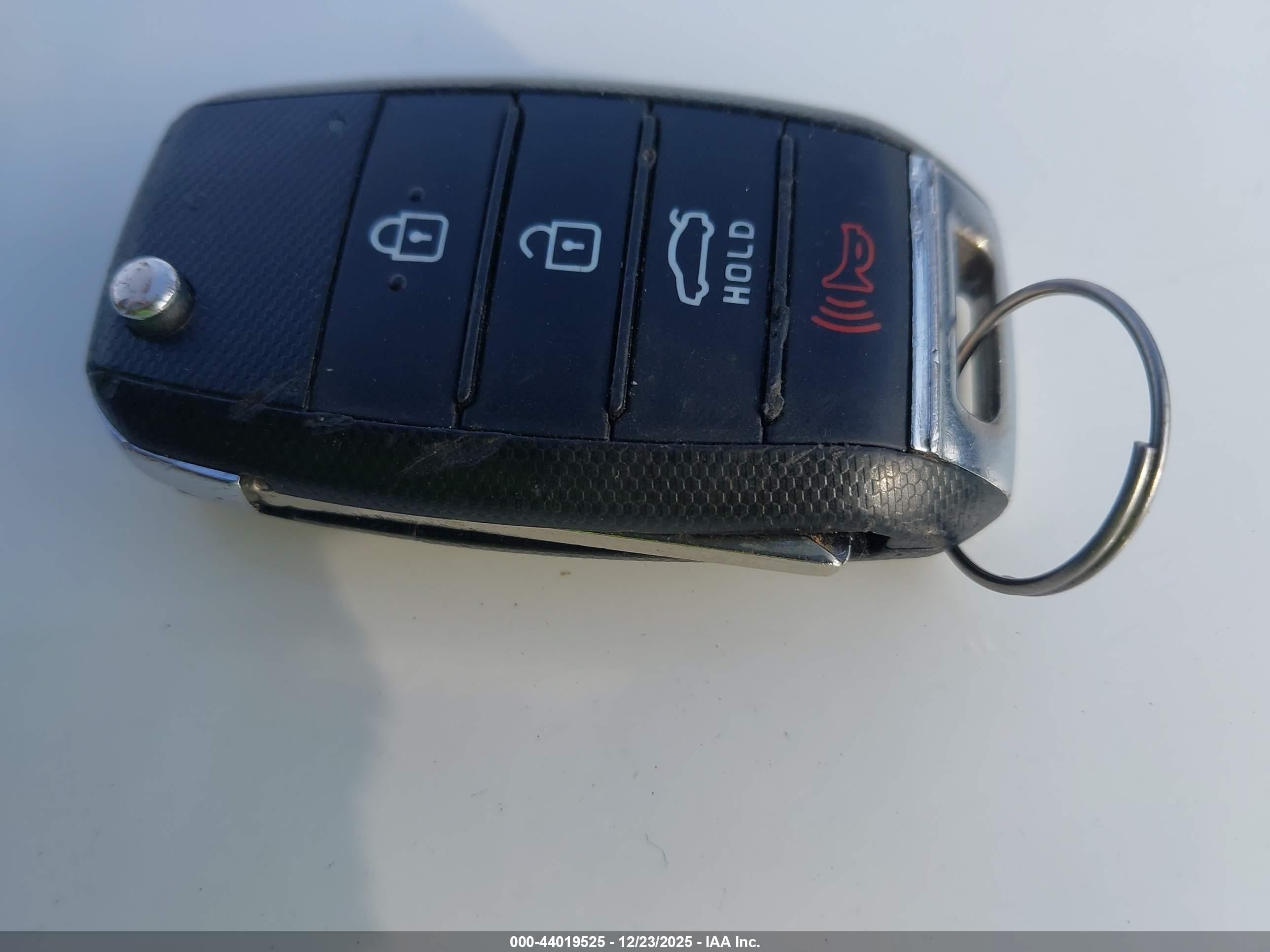 KIA OPTIMA image 11