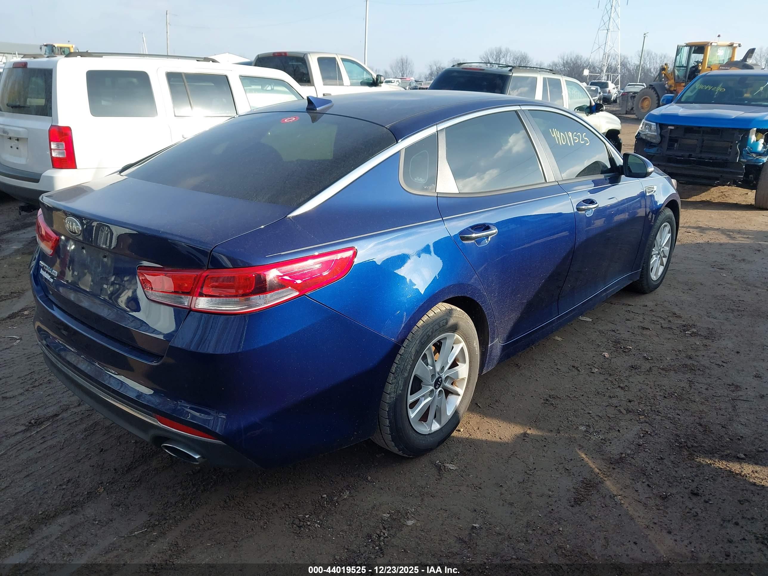 KIA OPTIMA image 4