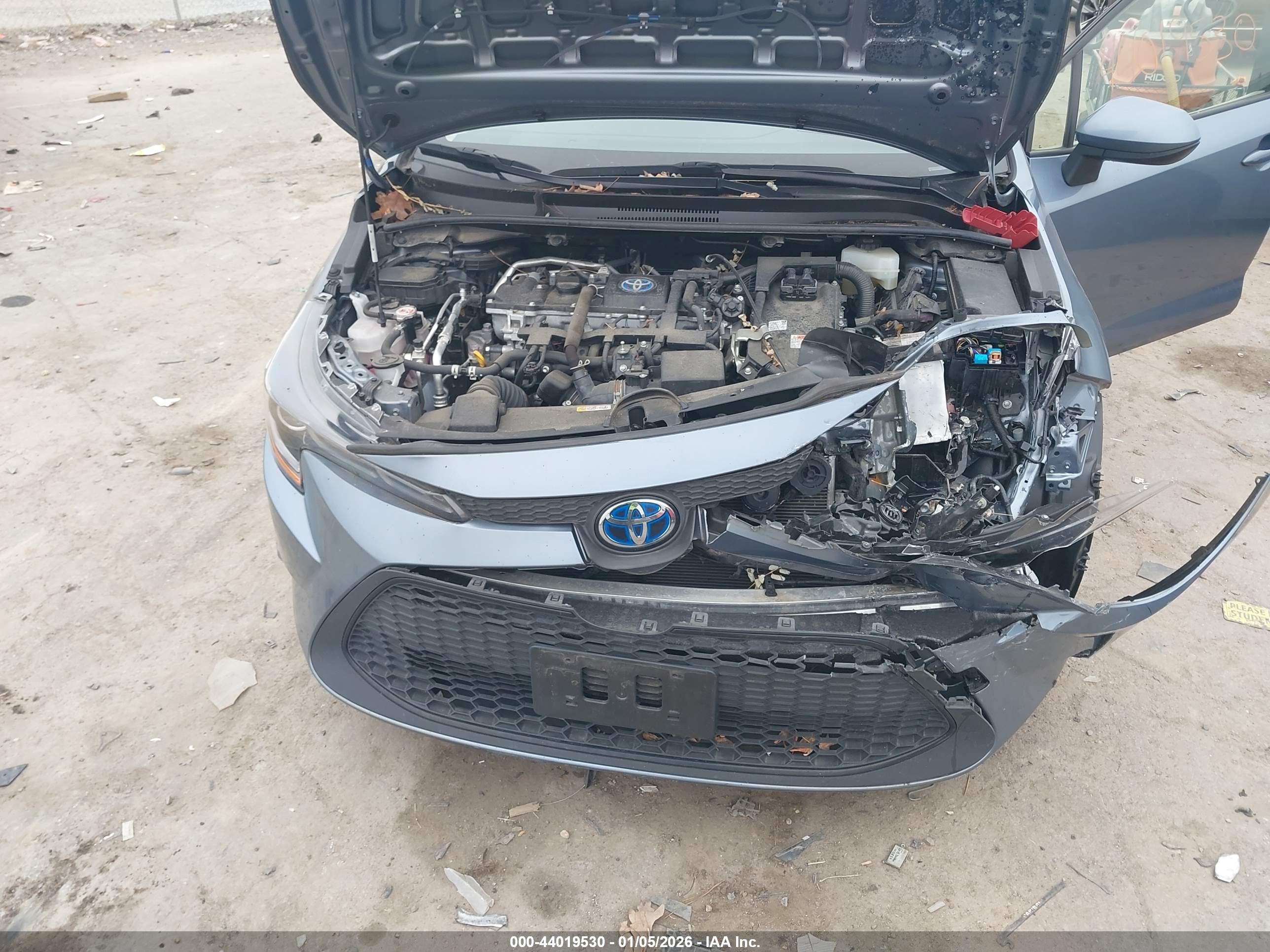 TOYOTA COROLLA image 6