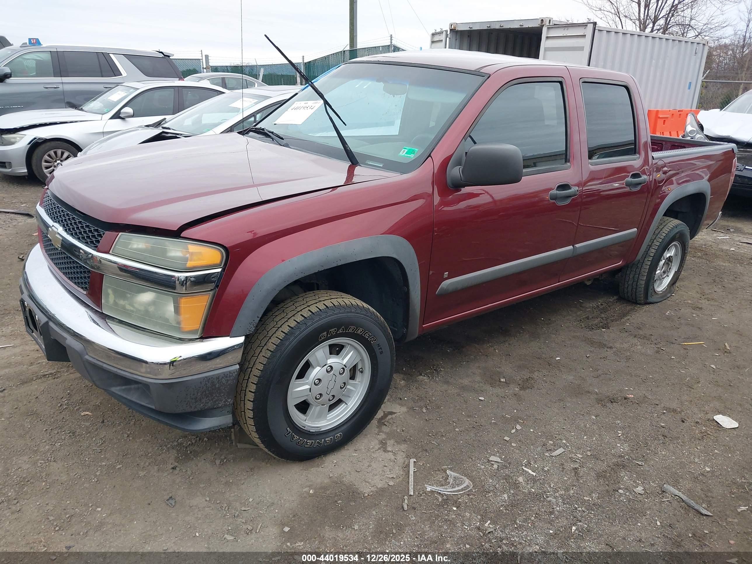 CHEVROLET COLORADO image 2