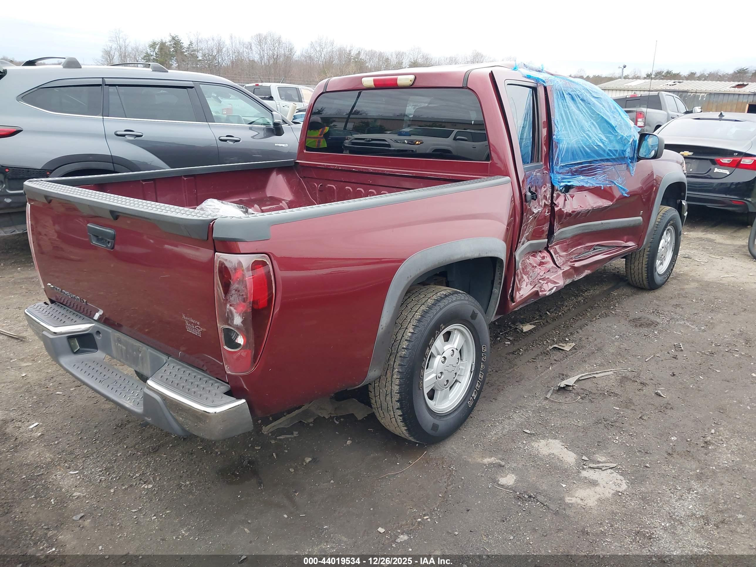 CHEVROLET COLORADO image 4