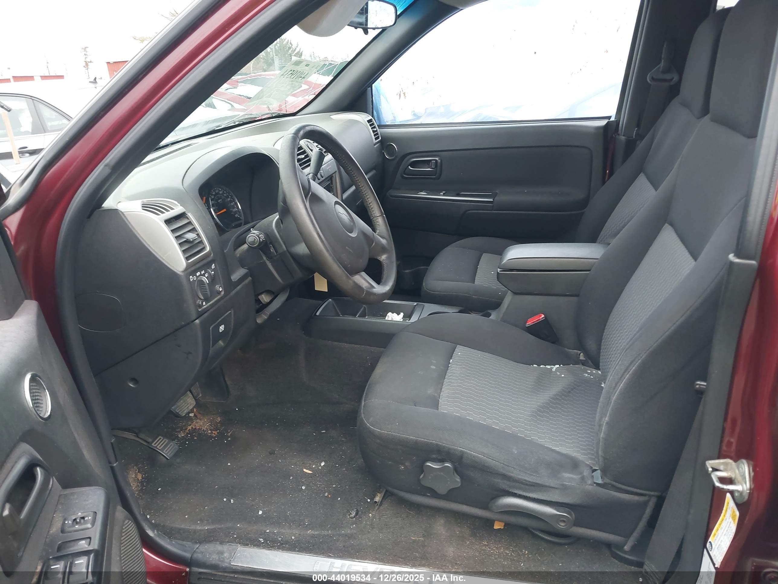 CHEVROLET COLORADO image 5