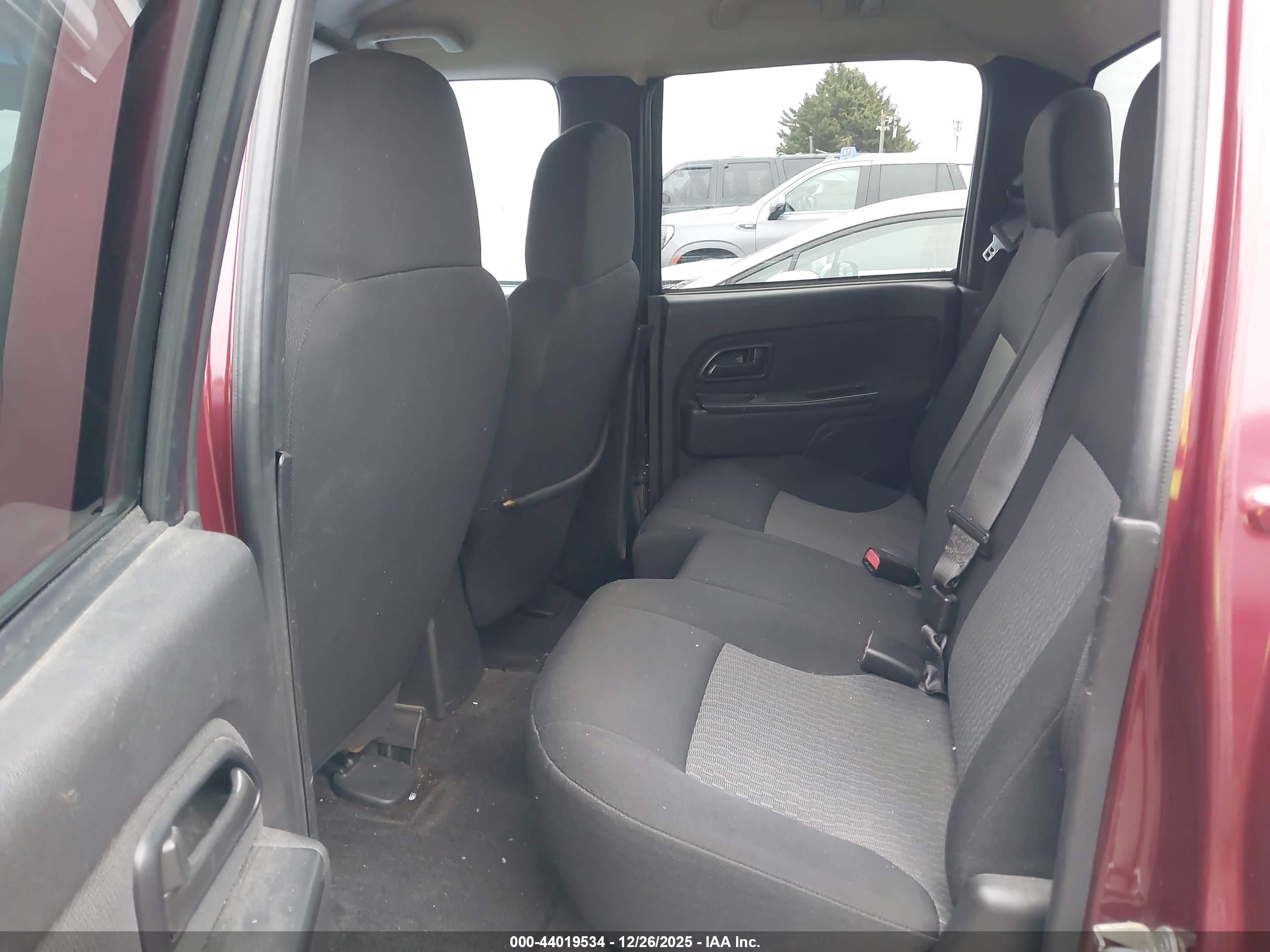 CHEVROLET COLORADO image 8