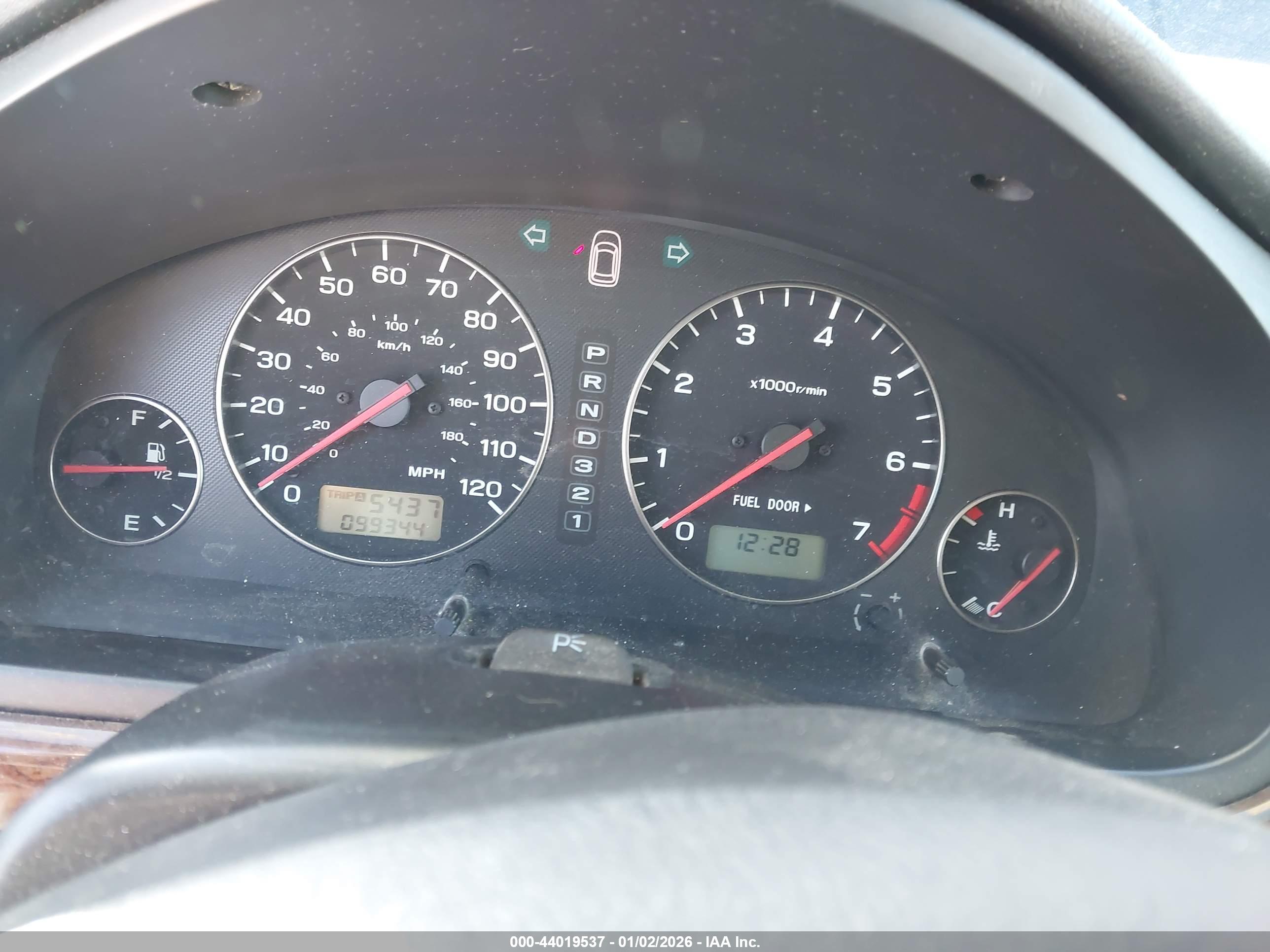 SUBARU OUTBACK image 7