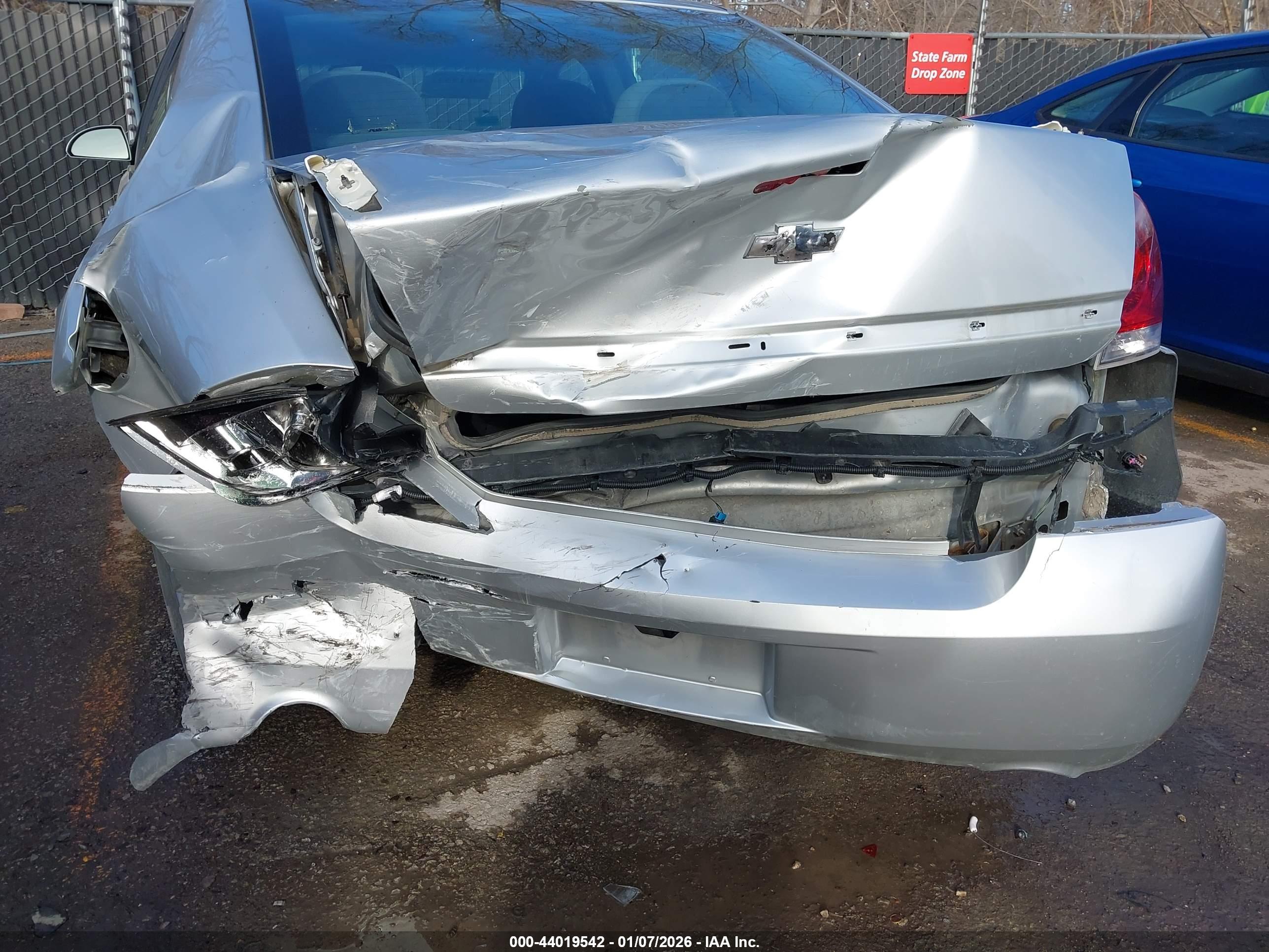 CHEVROLET IMPALA image 6