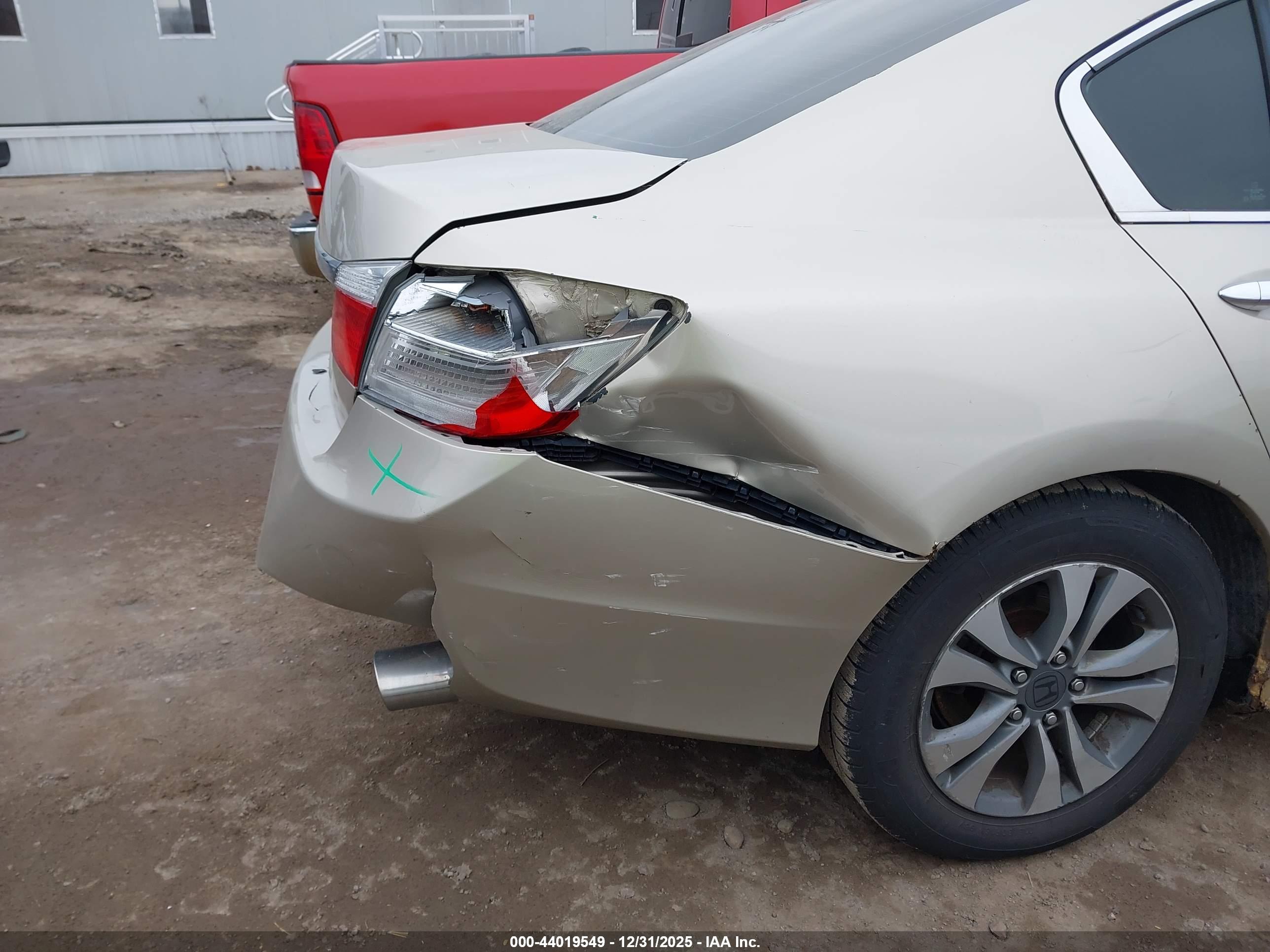 HONDA ACCORD image 6