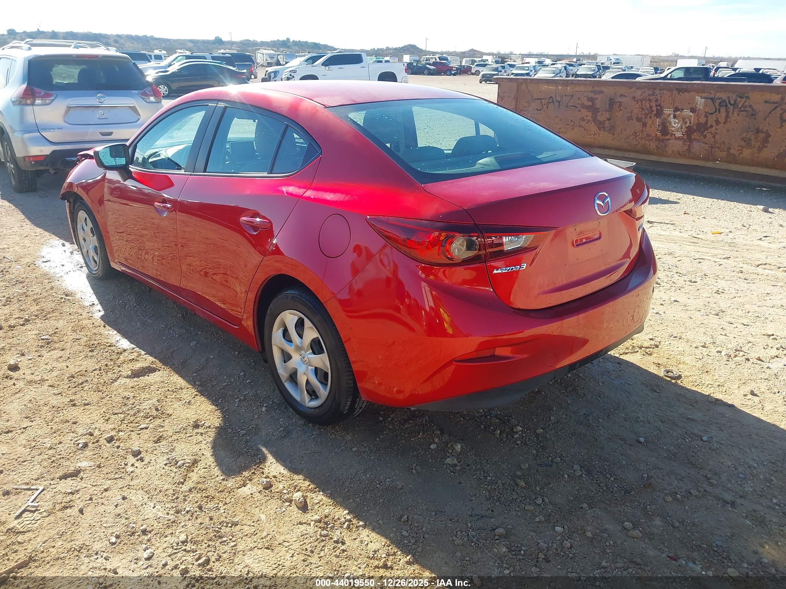 MAZDA MAZDA3 image 3