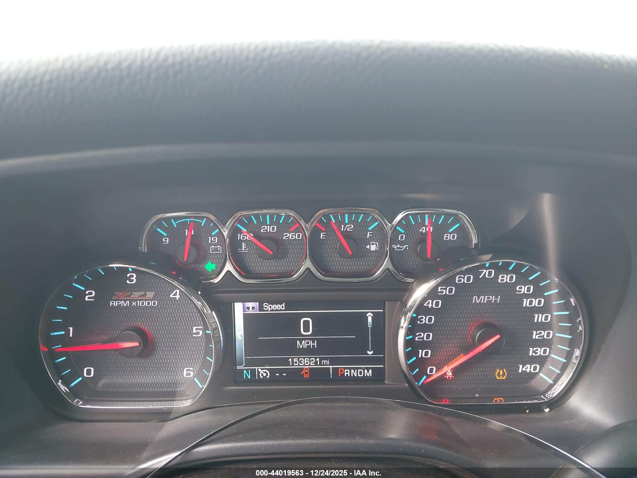 CHEVROLET SILVERADO image 7