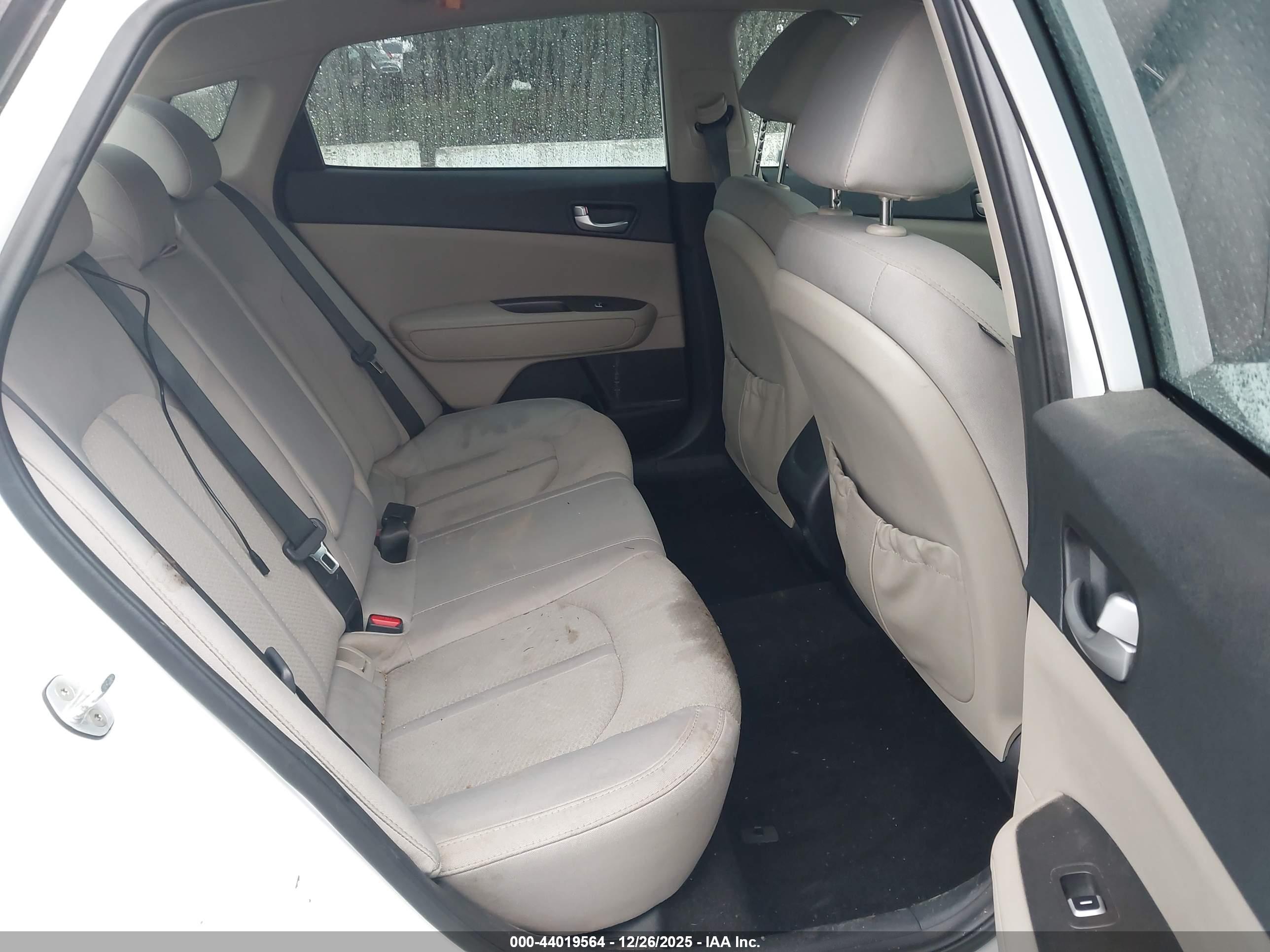KIA OPTIMA image 8