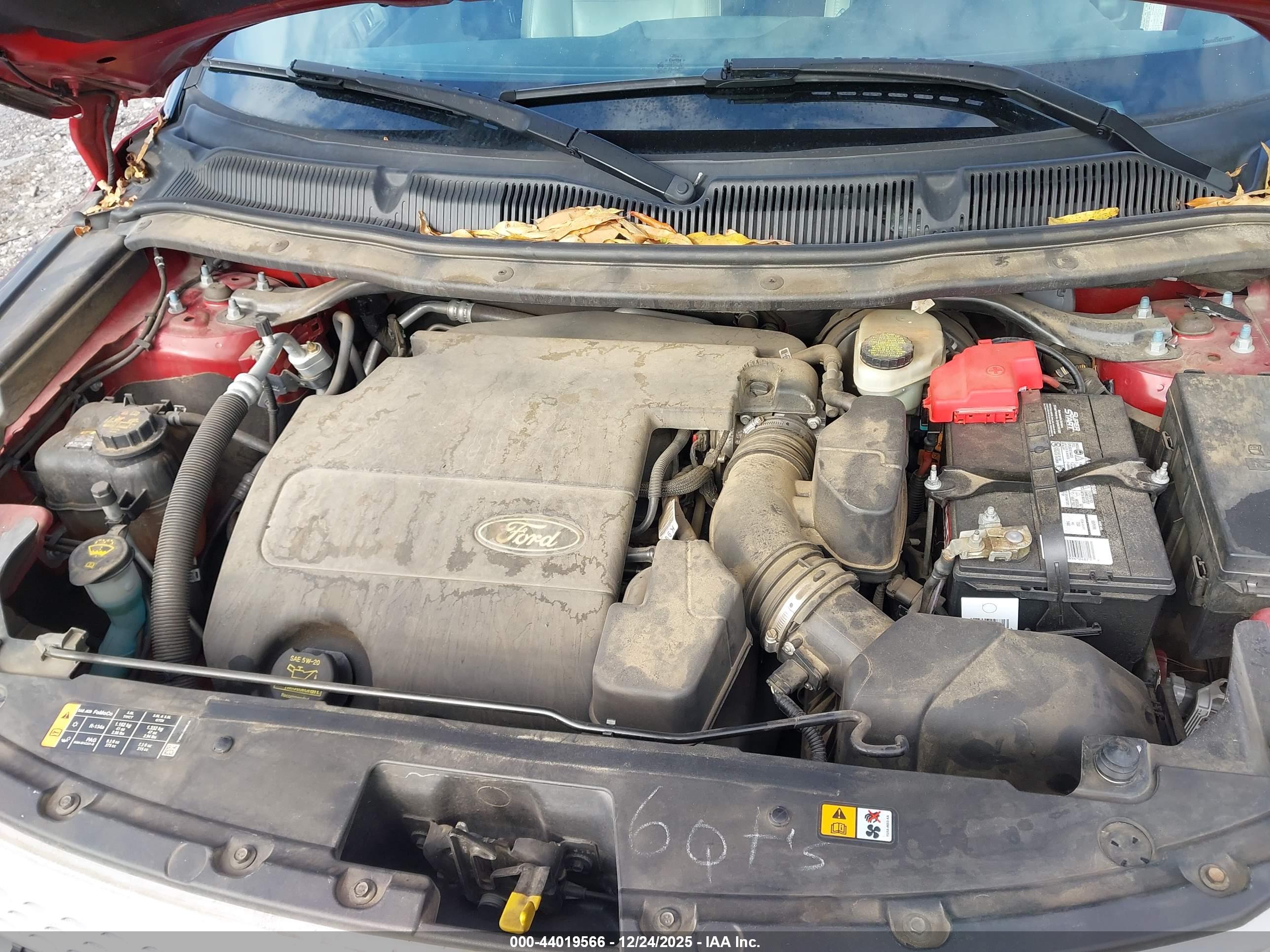 FORD EXPLORER image 10