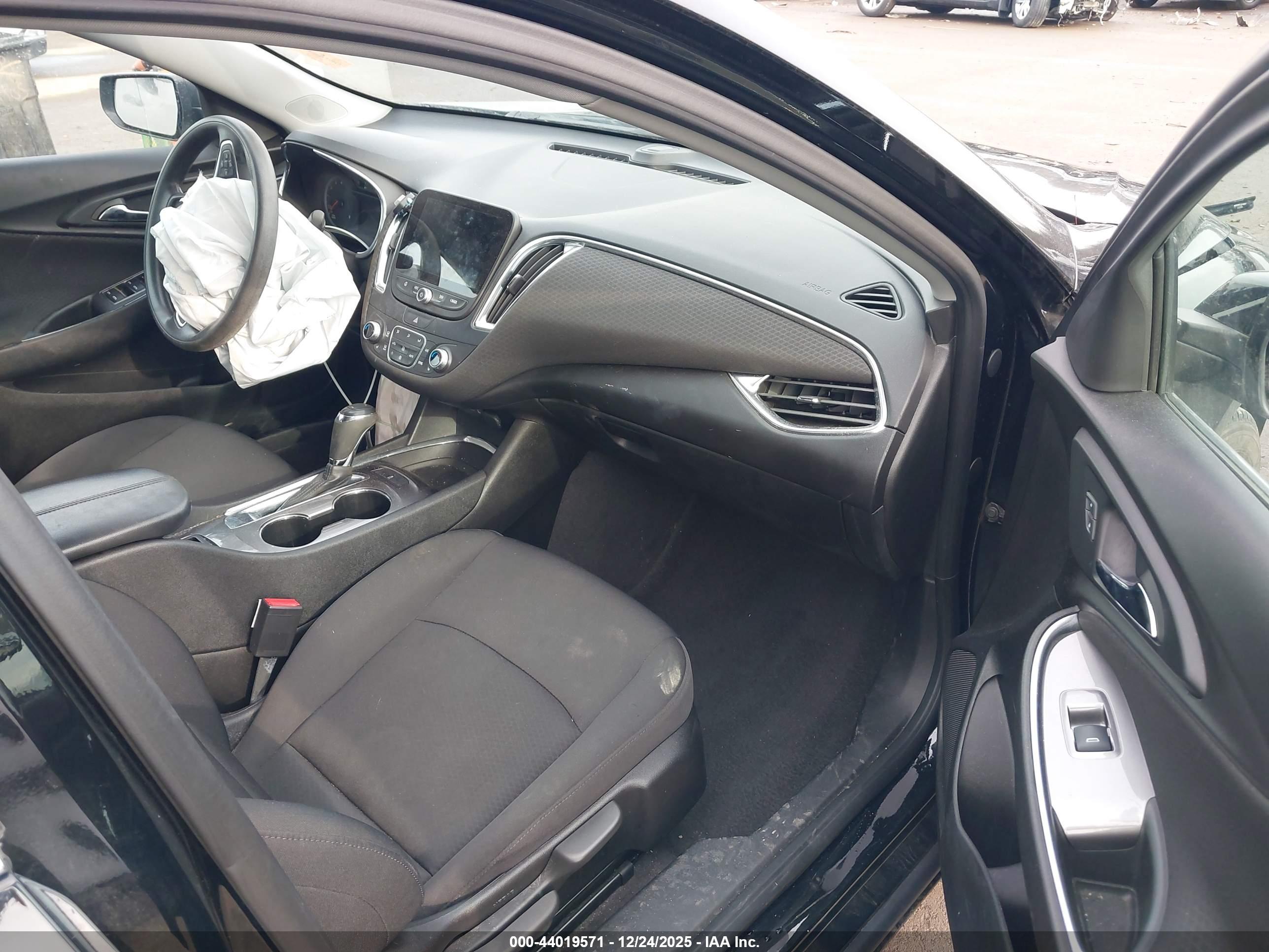 CHEVROLET MALIBU image 5