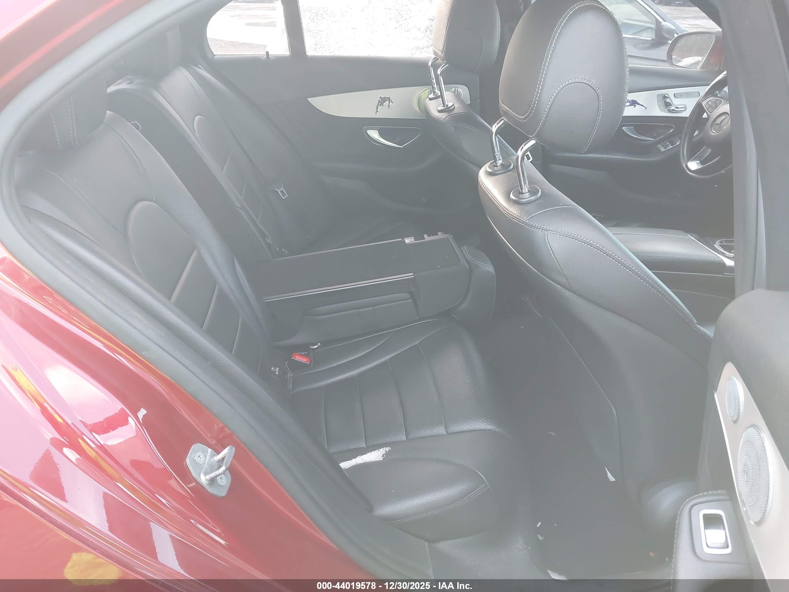 MERCEDES-BENZ C image 8