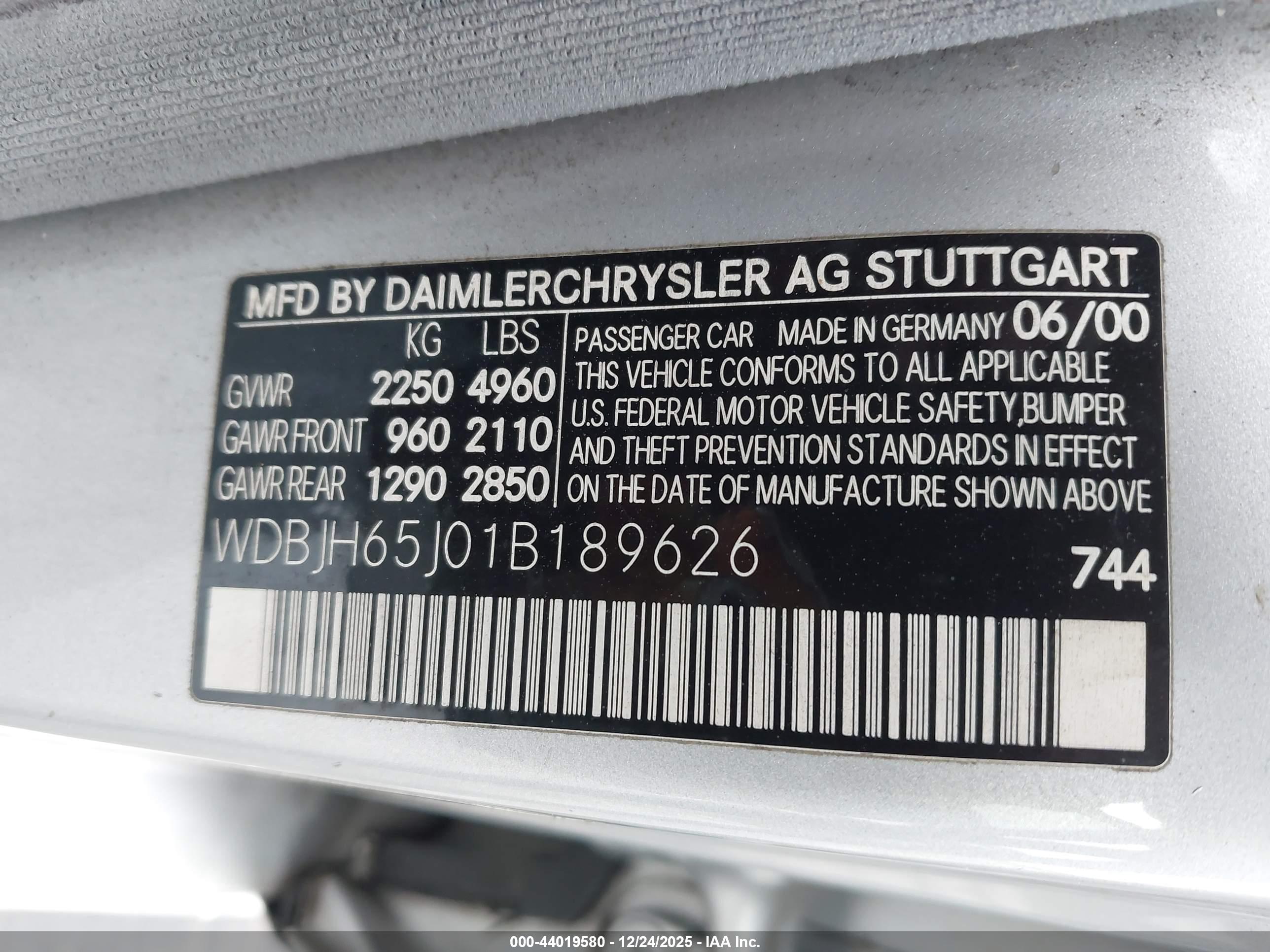MERCEDES-BENZ E-CLASS image 9