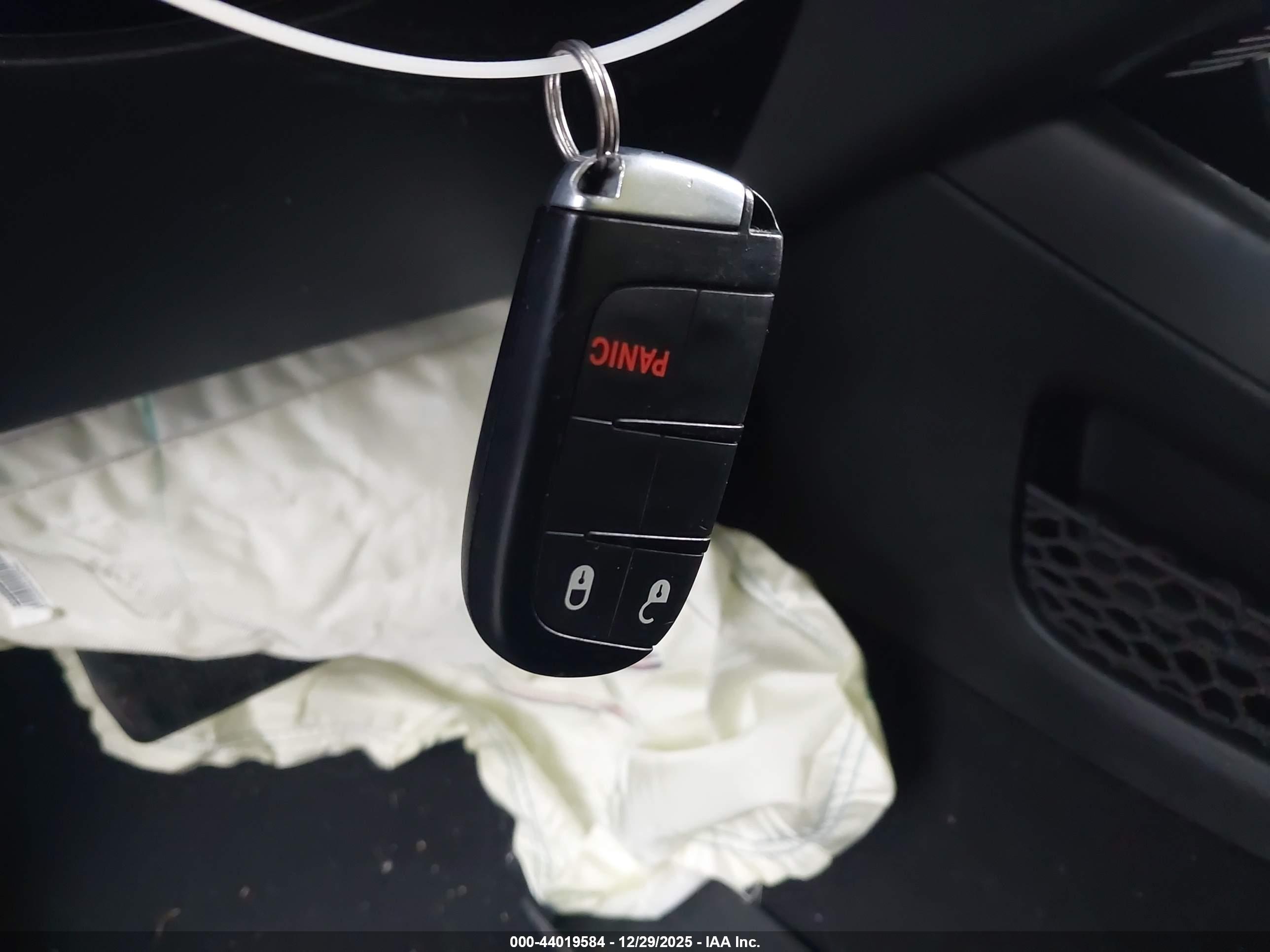 DODGE JOURNEY image 11