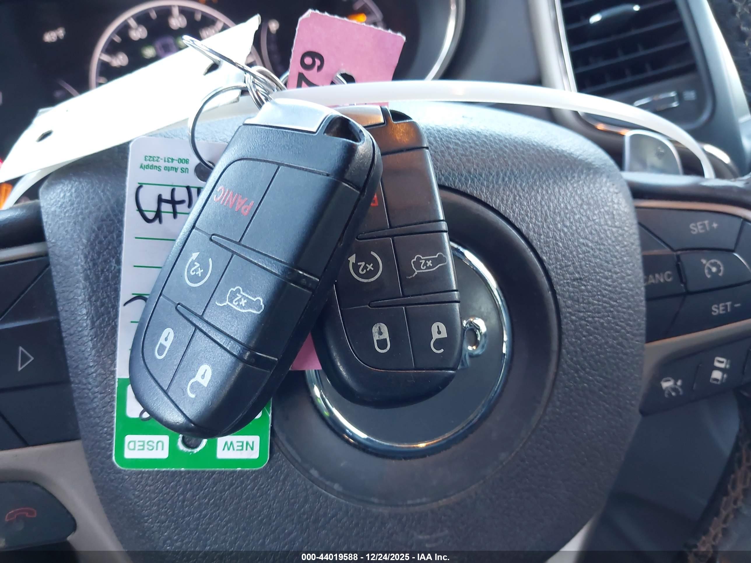 JEEP GRAND image 11